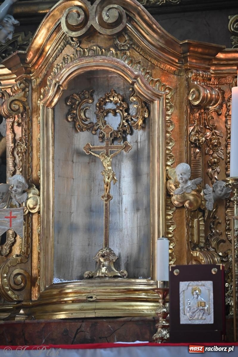 Zdjęcie w galerii na portalu naszraciborz.pl: Zadbać o innych – Diecezjalne Święto Rodziny w Jemielnicy pełne wiary, jedności i nadziei wiadomości z regionu