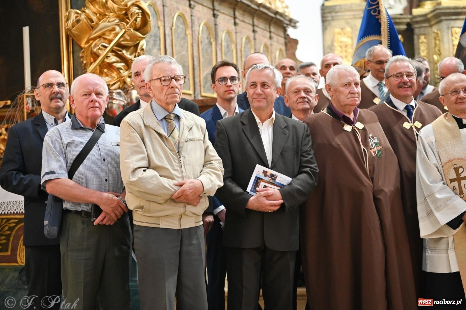 Zdjęcie w galerii na portalu naszraciborz.pl: Zadbać o innych – Diecezjalne Święto Rodziny w Jemielnicy pełne wiary, jedności i nadziei wiadomości z regionu