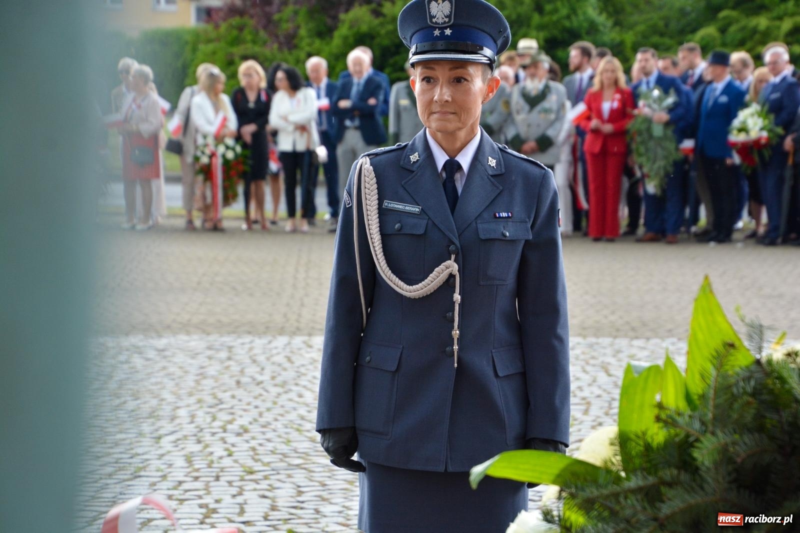 Zdjęcie w galerii na portalu naszraciborz.pl: Obchody Trzeciego Maja w Raciborzu w strugach deszczu [FOTO i WIDEO] wiadomości z regionu