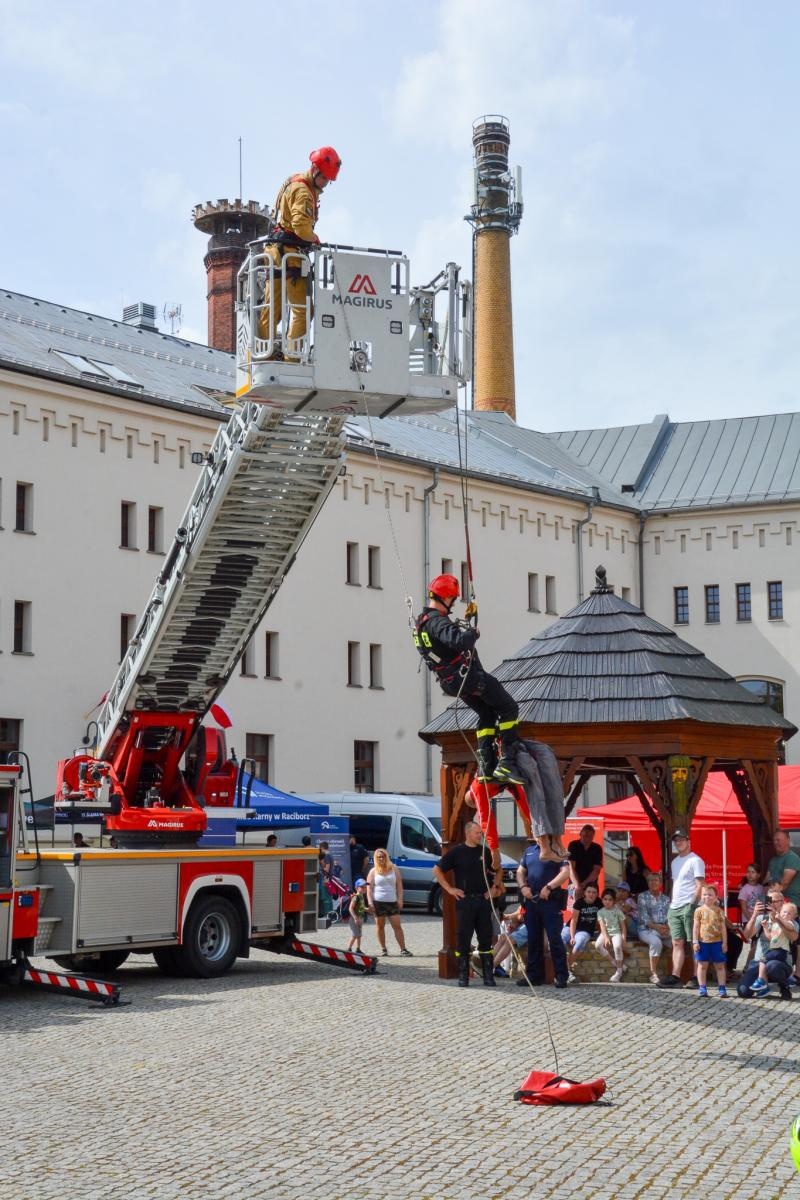 Zdjęcie w galerii na portalu naszraciborz.pl: II Memoriał Michała Kędzierskiego na zamku w Raciborzu wiadomości z regionu