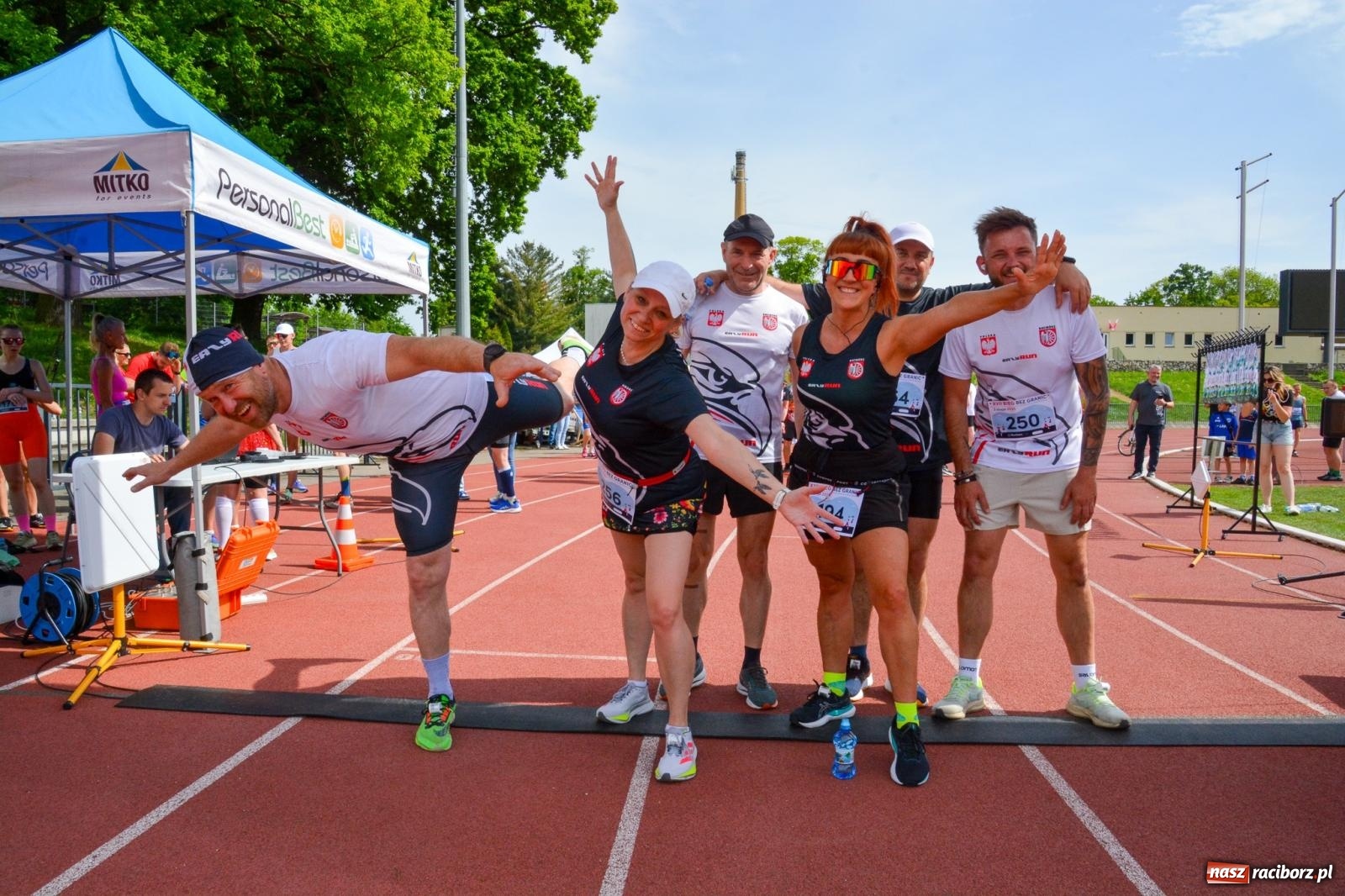 Zdjęcie w galerii na portalu naszraciborz.pl: Mateusz Mrówka najszybszy w XVII Biegu bez Granic wiadomości z regionu