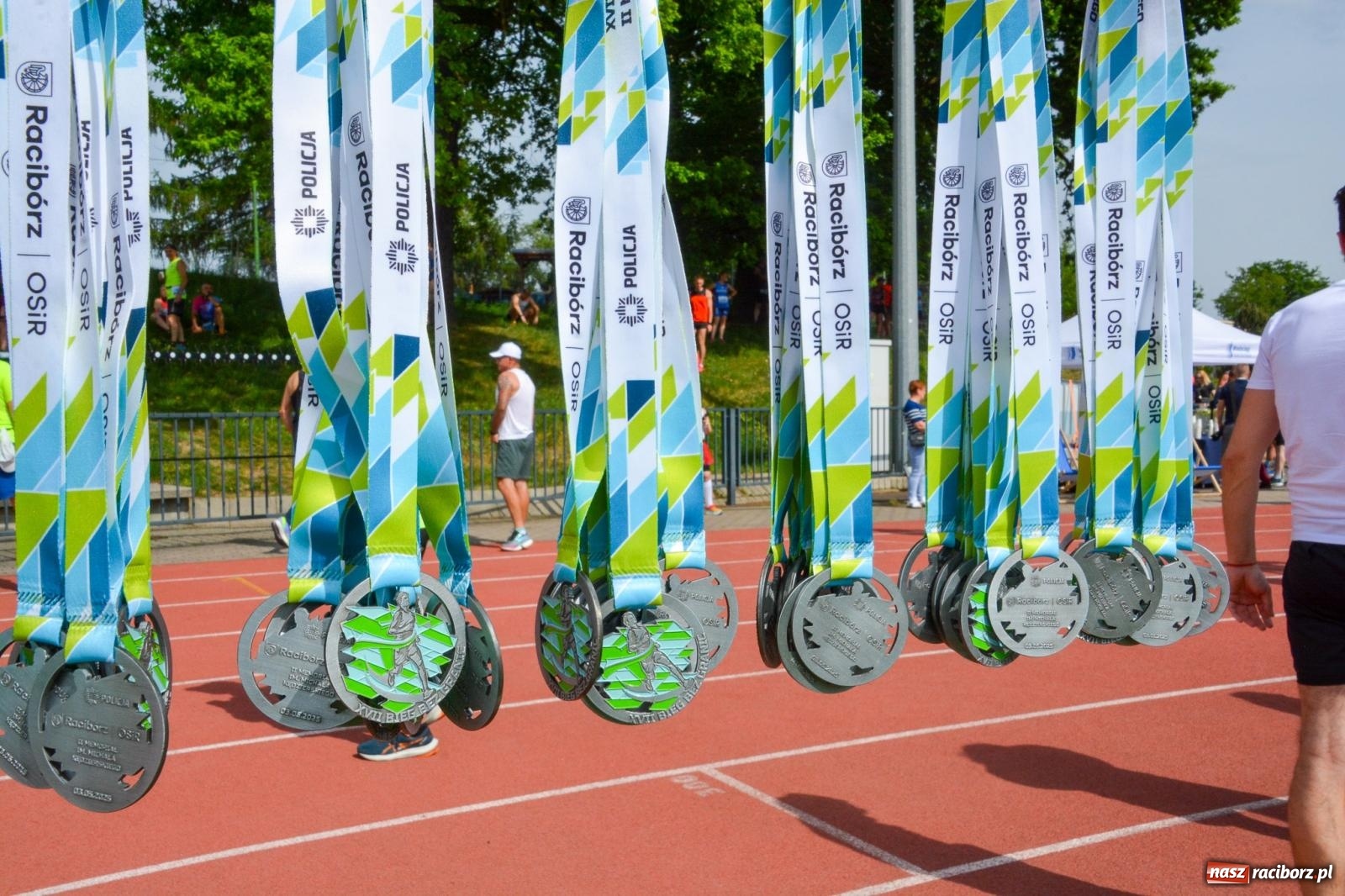 Zdjęcie w galerii na portalu naszraciborz.pl: Mateusz Mrówka najszybszy w XVII Biegu bez Granic wiadomości z regionu