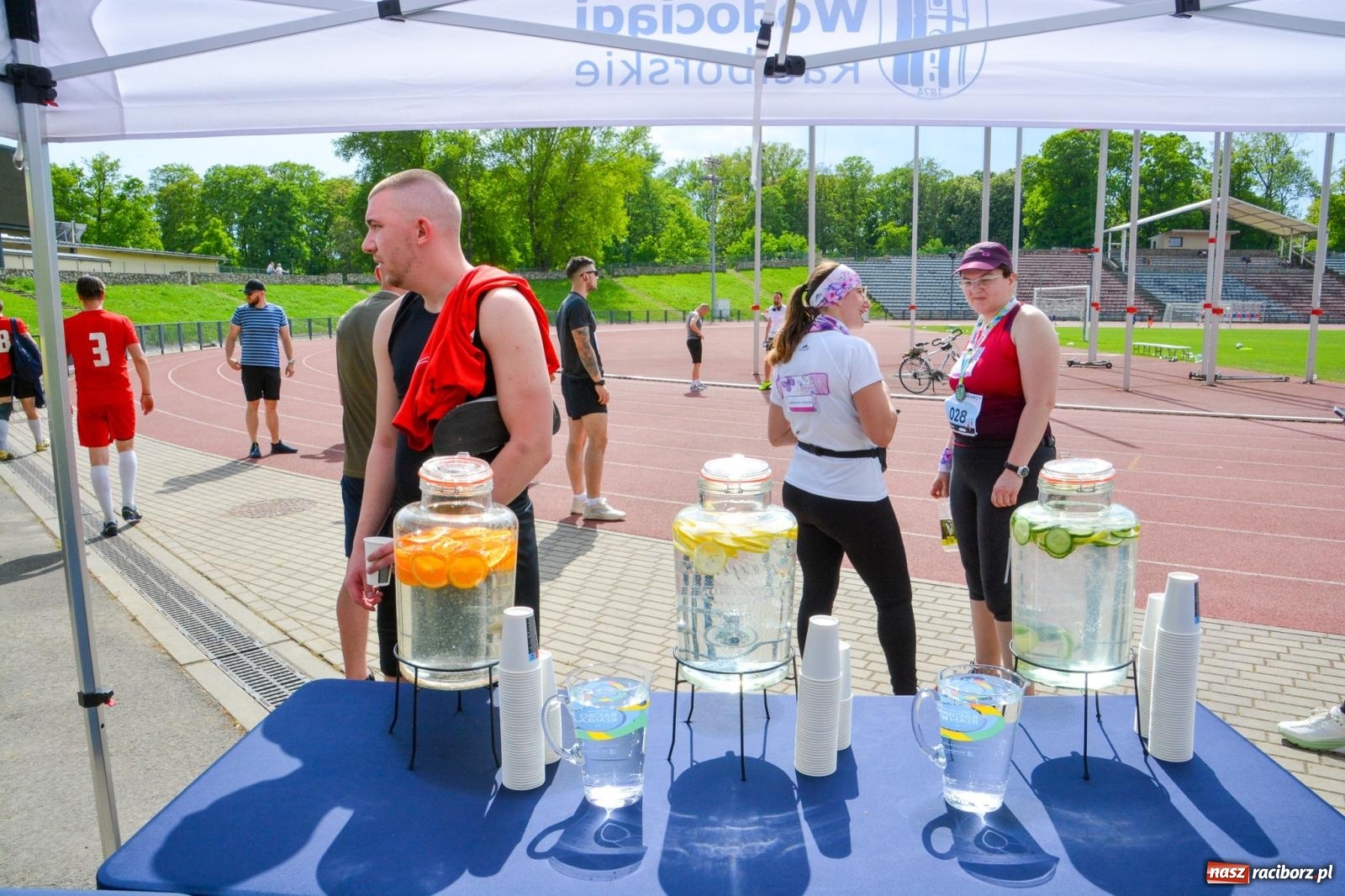 Zdjęcie w galerii na portalu naszraciborz.pl: Mateusz Mrówka najszybszy w XVII Biegu bez Granic wiadomości z regionu