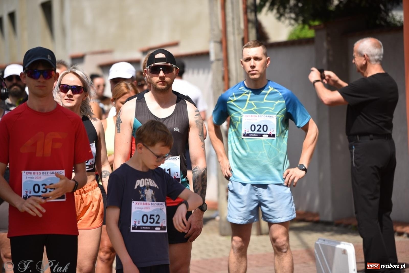 Zdjęcie w galerii na portalu naszraciborz.pl: Mateusz Mrówka najszybszy w XVII Biegu bez Granic wiadomości z regionu