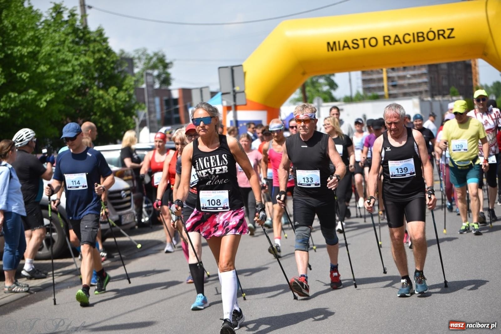 Zdjęcie w galerii na portalu naszraciborz.pl: Mateusz Mrówka najszybszy w XVII Biegu bez Granic wiadomości z regionu