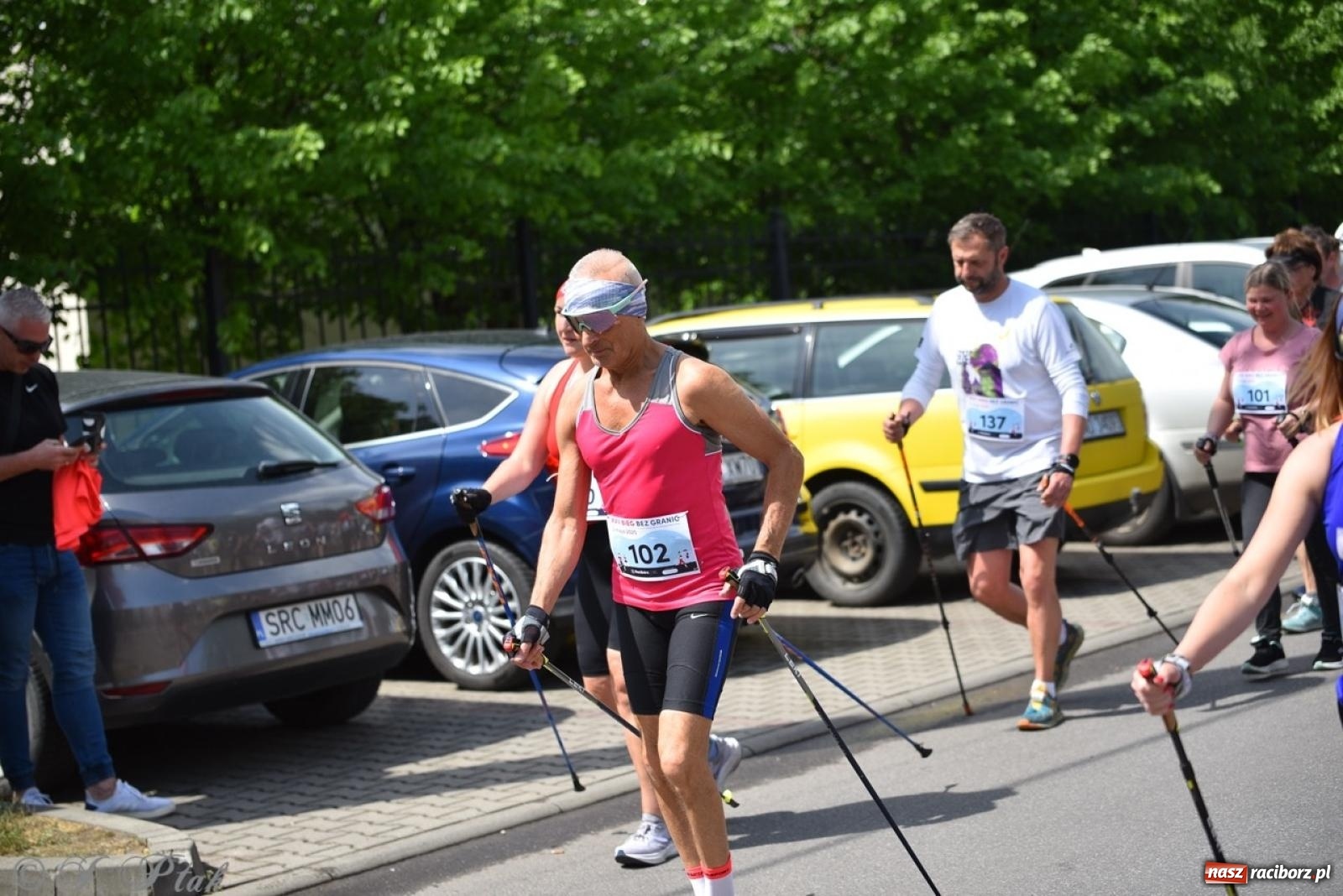 Zdjęcie w galerii na portalu naszraciborz.pl: Mateusz Mrówka najszybszy w XVII Biegu bez Granic wiadomości z regionu