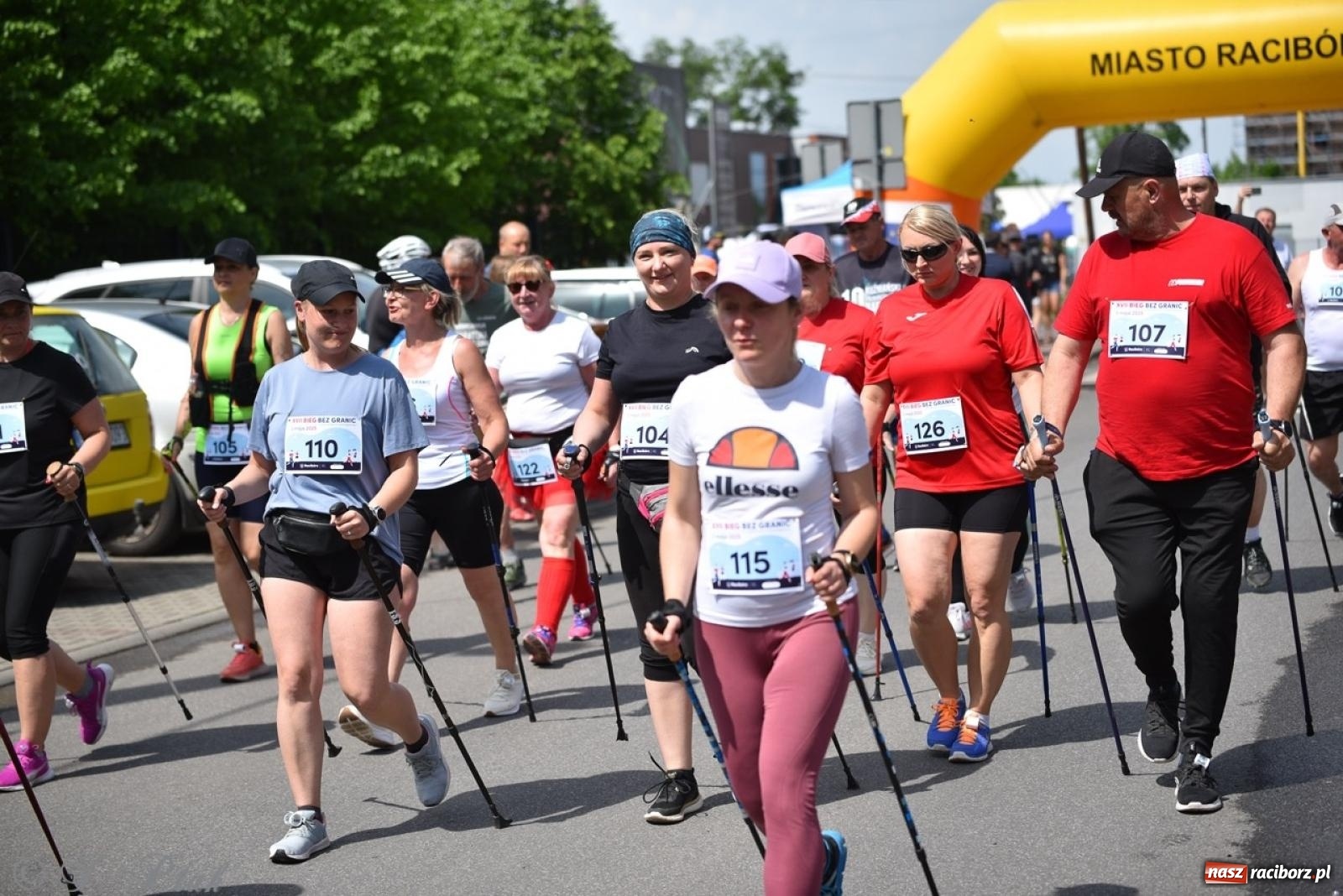 Zdjęcie w galerii na portalu naszraciborz.pl: Mateusz Mrówka najszybszy w XVII Biegu bez Granic wiadomości z regionu