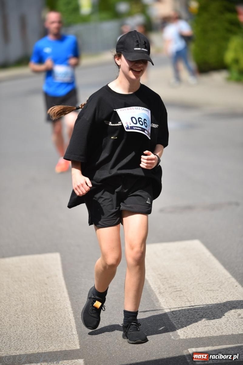 Zdjęcie w galerii na portalu naszraciborz.pl: Mateusz Mrówka najszybszy w XVII Biegu bez Granic wiadomości z regionu