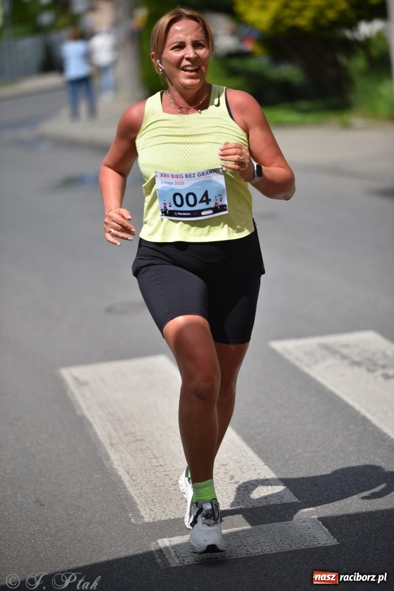 Zdjęcie w galerii na portalu naszraciborz.pl: Mateusz Mrówka najszybszy w XVII Biegu bez Granic wiadomości z regionu