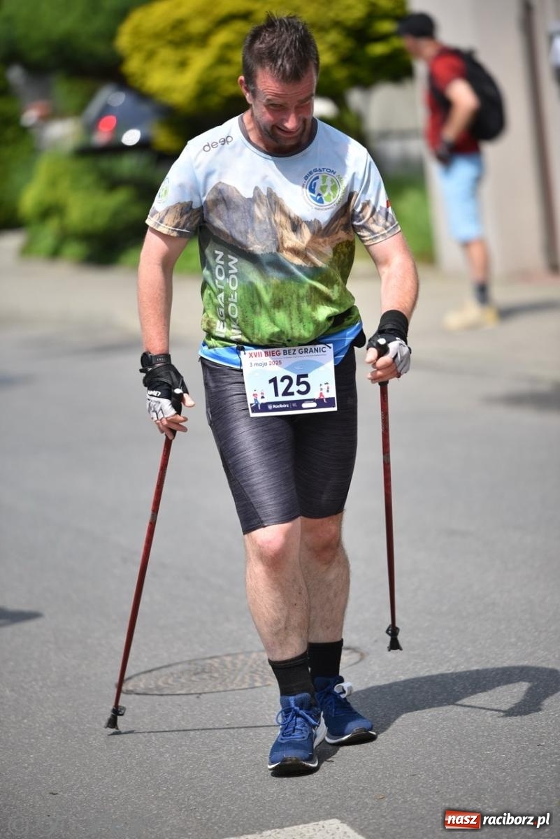 Zdjęcie w galerii na portalu naszraciborz.pl: Mateusz Mrówka najszybszy w XVII Biegu bez Granic wiadomości z regionu