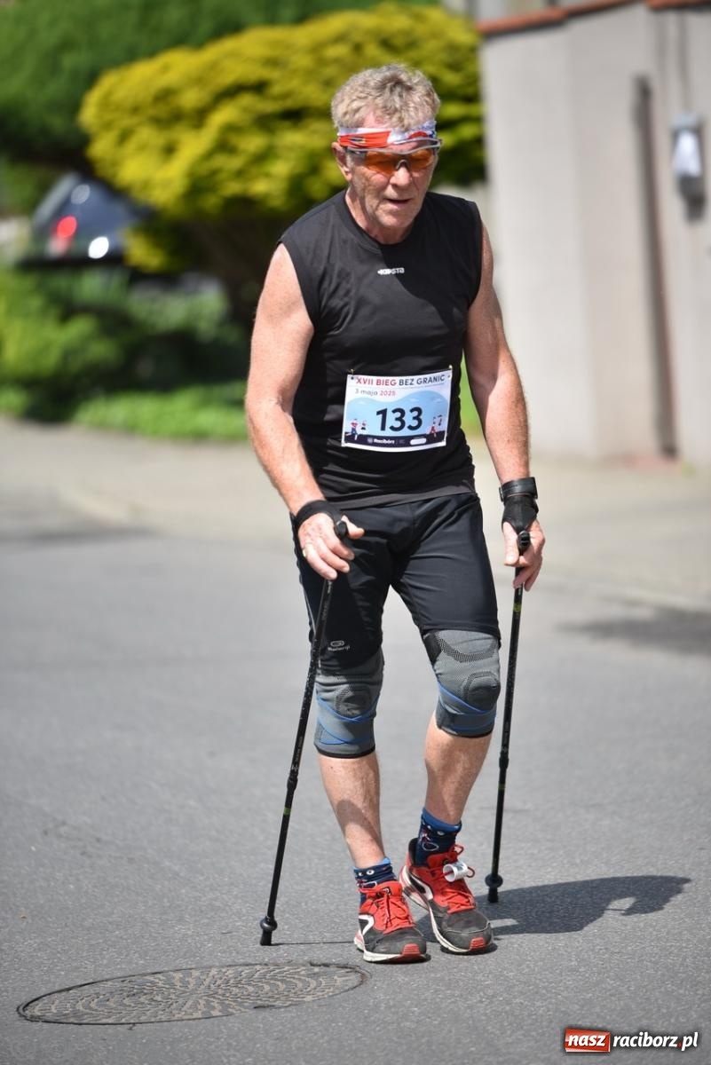 Zdjęcie w galerii na portalu naszraciborz.pl: Mateusz Mrówka najszybszy w XVII Biegu bez Granic wiadomości z regionu