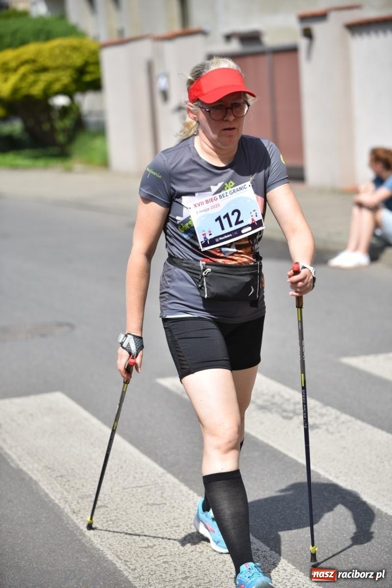 Zdjęcie w galerii na portalu naszraciborz.pl: Mateusz Mrówka najszybszy w XVII Biegu bez Granic wiadomości z regionu