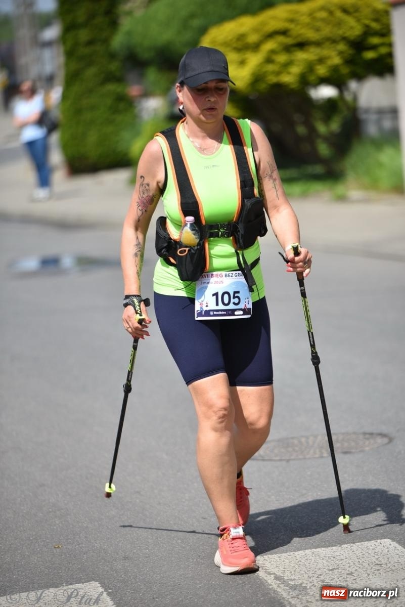 Zdjęcie w galerii na portalu naszraciborz.pl: Mateusz Mrówka najszybszy w XVII Biegu bez Granic wiadomości z regionu