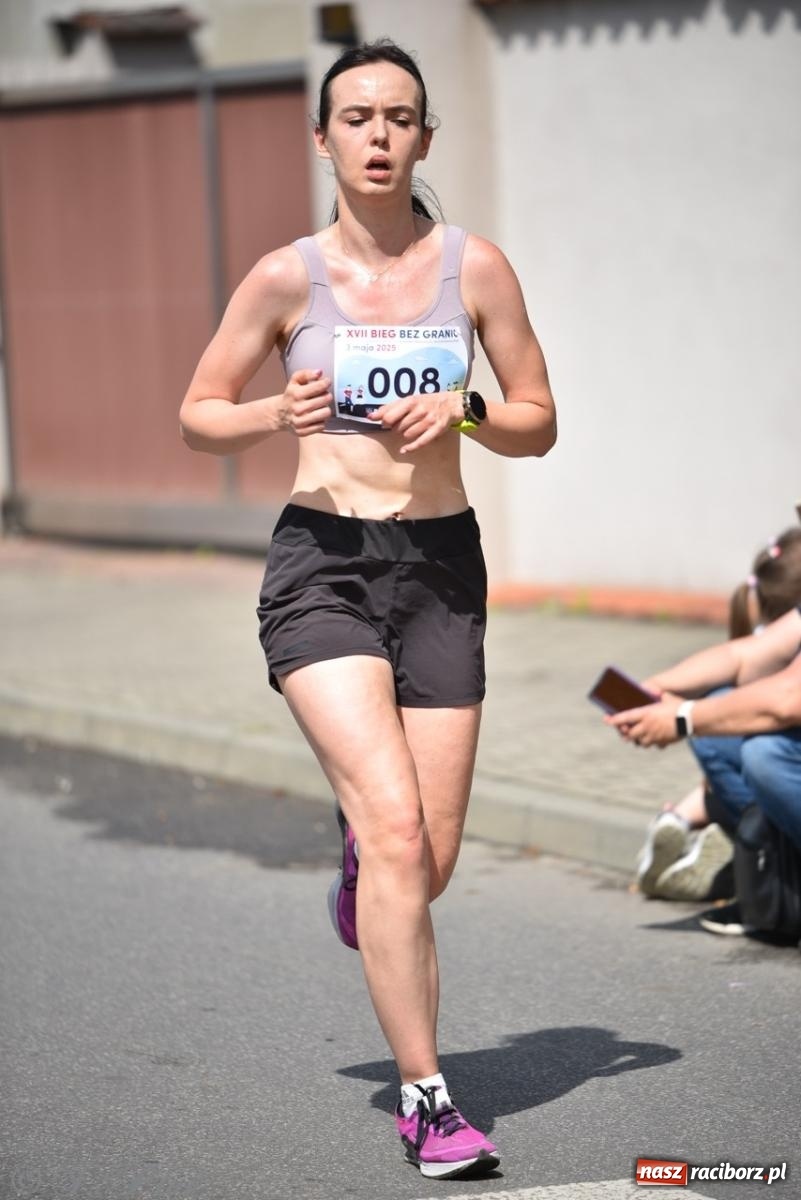 Zdjęcie w galerii na portalu naszraciborz.pl: Mateusz Mrówka najszybszy w XVII Biegu bez Granic wiadomości z regionu