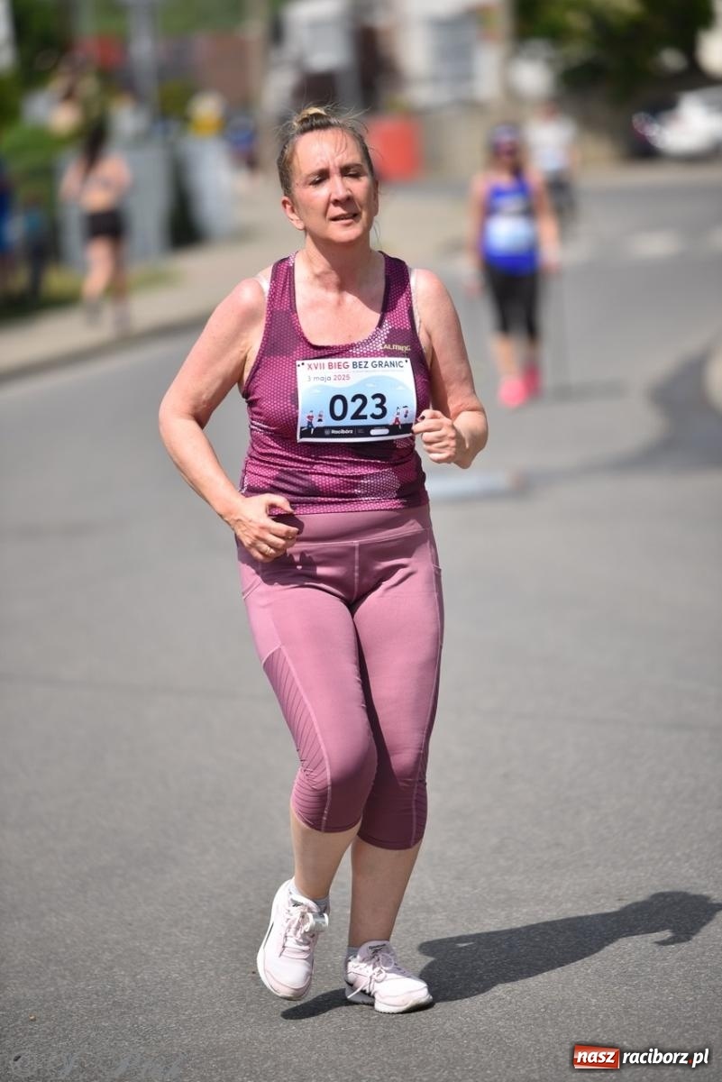 Zdjęcie w galerii na portalu naszraciborz.pl: Mateusz Mrówka najszybszy w XVII Biegu bez Granic wiadomości z regionu
