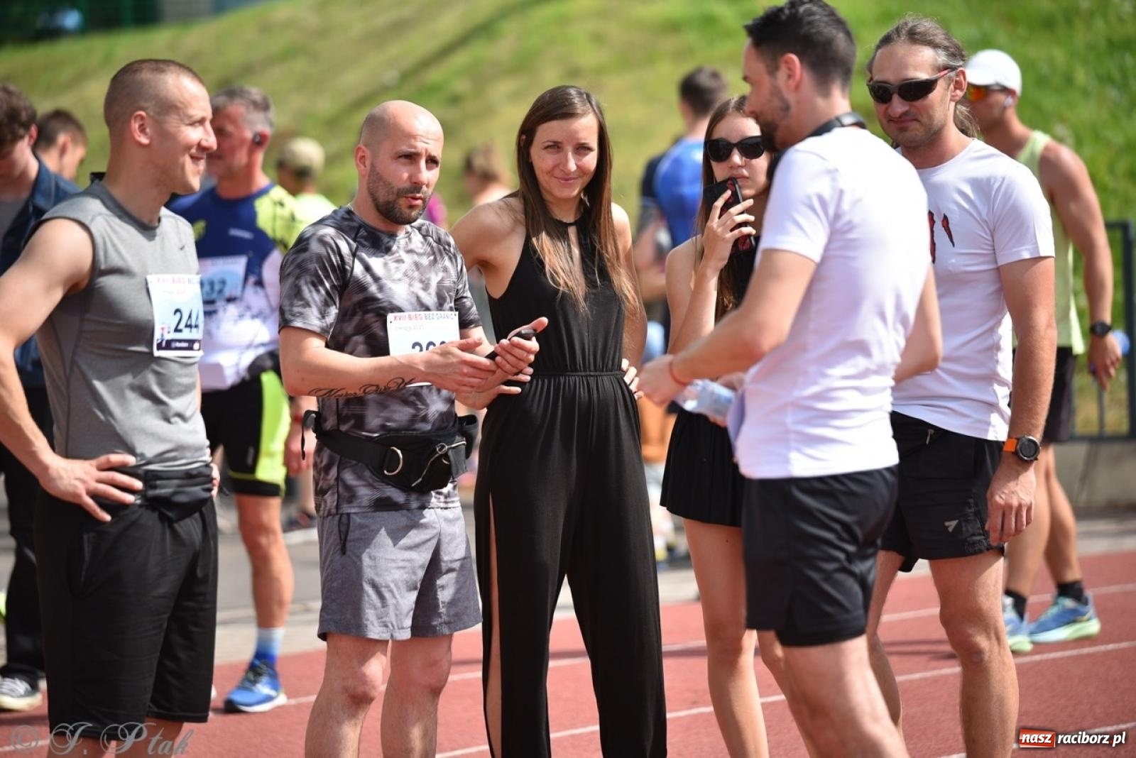 Zdjęcie w galerii na portalu naszraciborz.pl: Mateusz Mrówka najszybszy w XVII Biegu bez Granic wiadomości z regionu