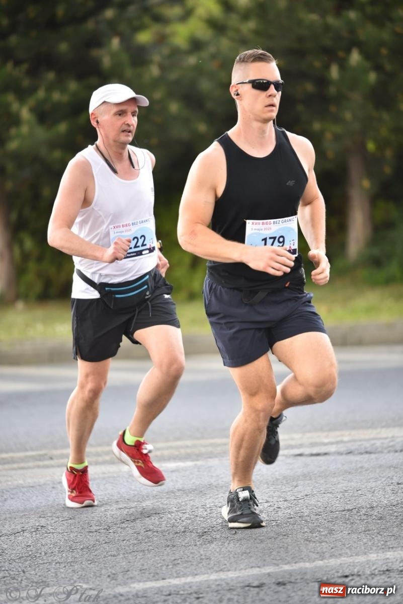 Zdjęcie w galerii na portalu naszraciborz.pl: Mateusz Mrówka najszybszy w XVII Biegu bez Granic wiadomości z regionu
