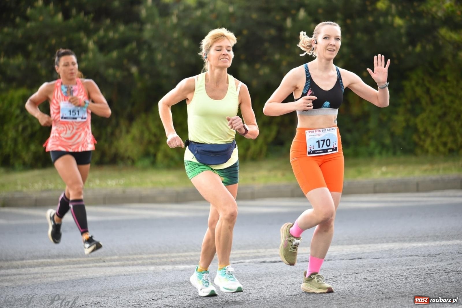 Zdjęcie w galerii na portalu naszraciborz.pl: Mateusz Mrówka najszybszy w XVII Biegu bez Granic wiadomości z regionu