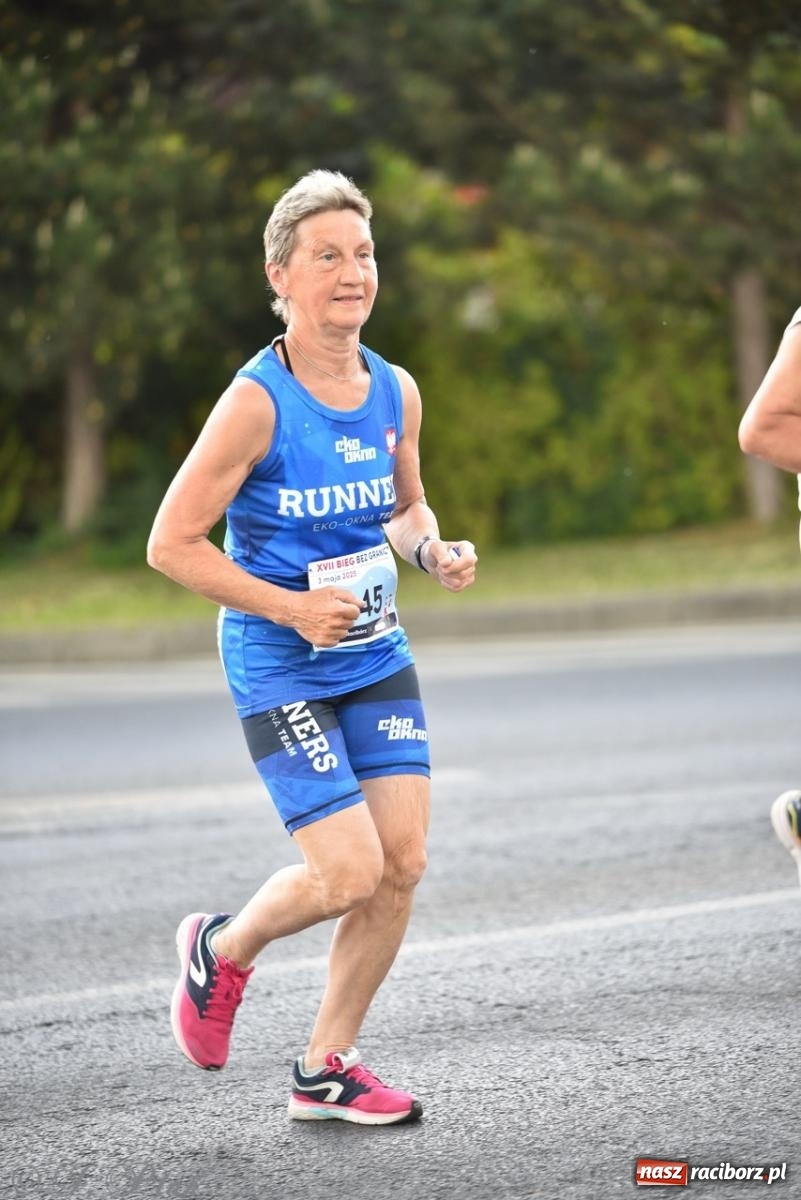Zdjęcie w galerii na portalu naszraciborz.pl: Mateusz Mrówka najszybszy w XVII Biegu bez Granic wiadomości z regionu