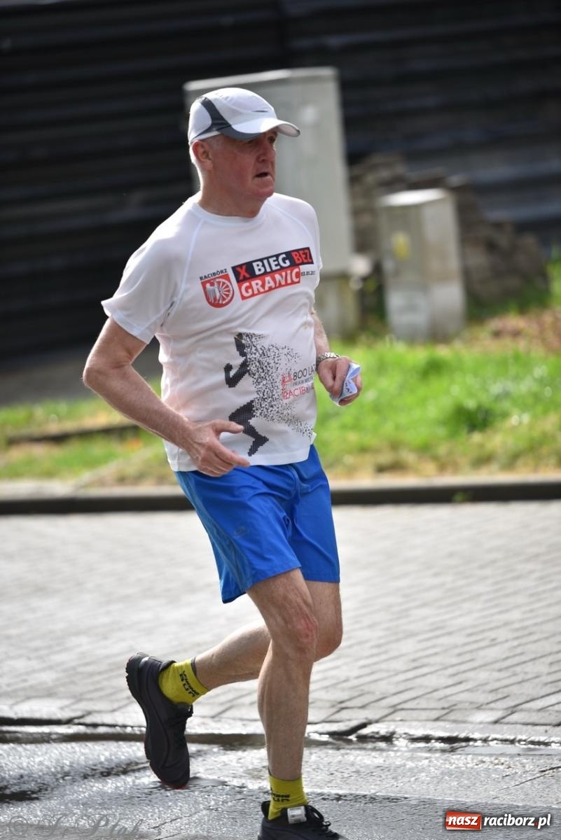 Zdjęcie w galerii na portalu naszraciborz.pl: Mateusz Mrówka najszybszy w XVII Biegu bez Granic wiadomości z regionu