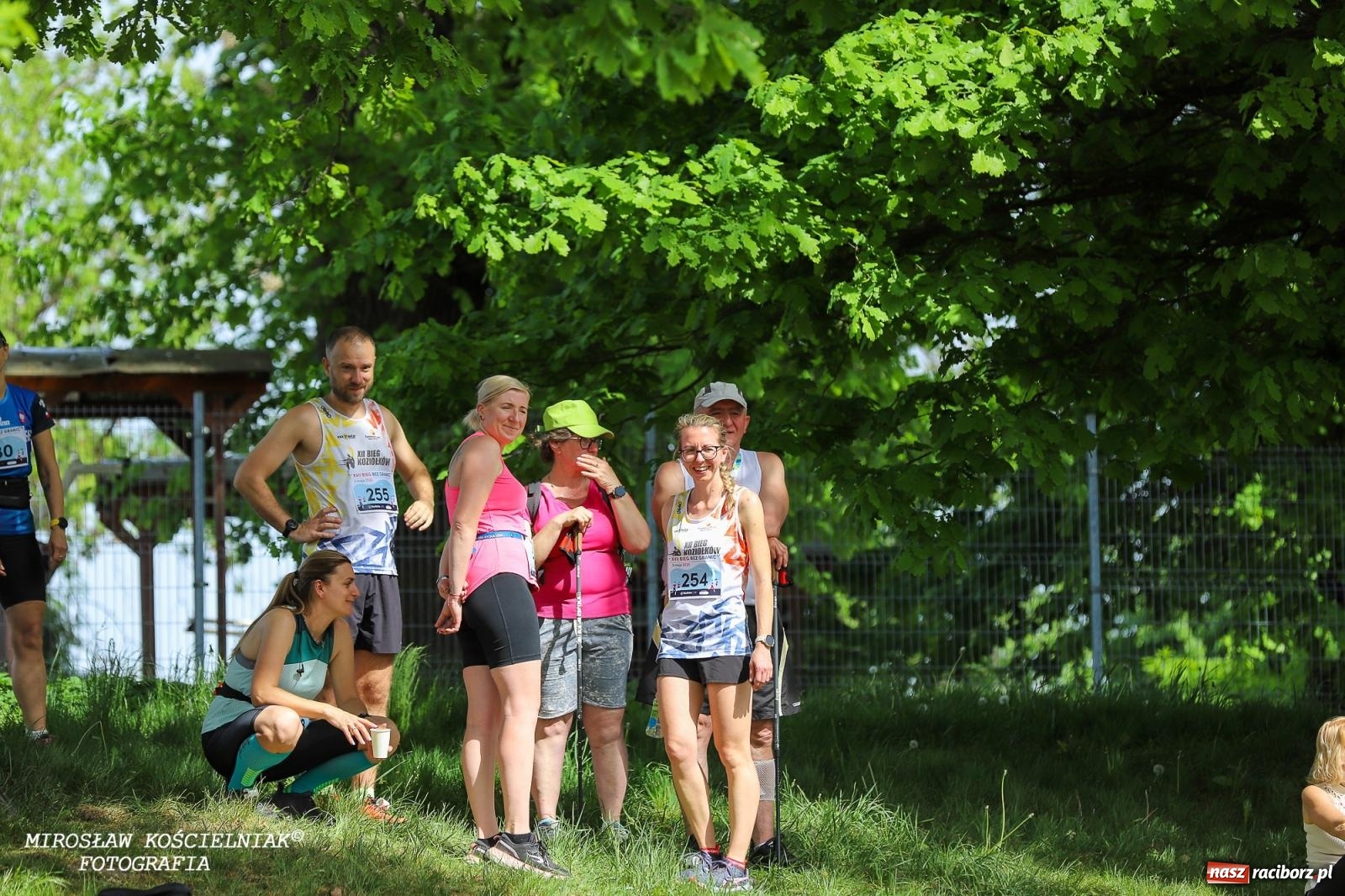 Zdjęcie w galerii na portalu naszraciborz.pl: Mateusz Mrówka najszybszy w XVII Biegu bez Granic wiadomości z regionu