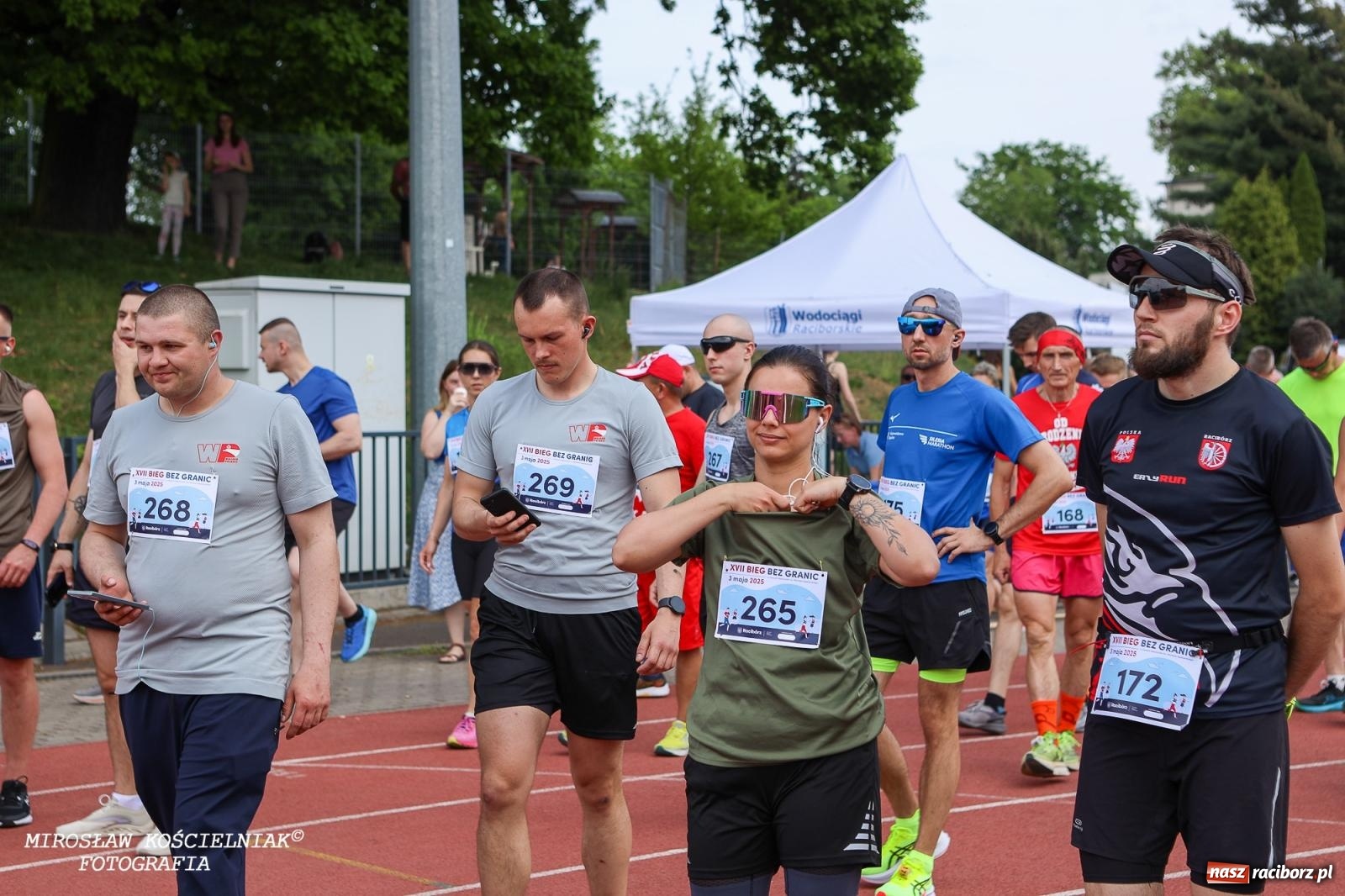 Zdjęcie w galerii na portalu naszraciborz.pl: Mateusz Mrówka najszybszy w XVII Biegu bez Granic wiadomości z regionu