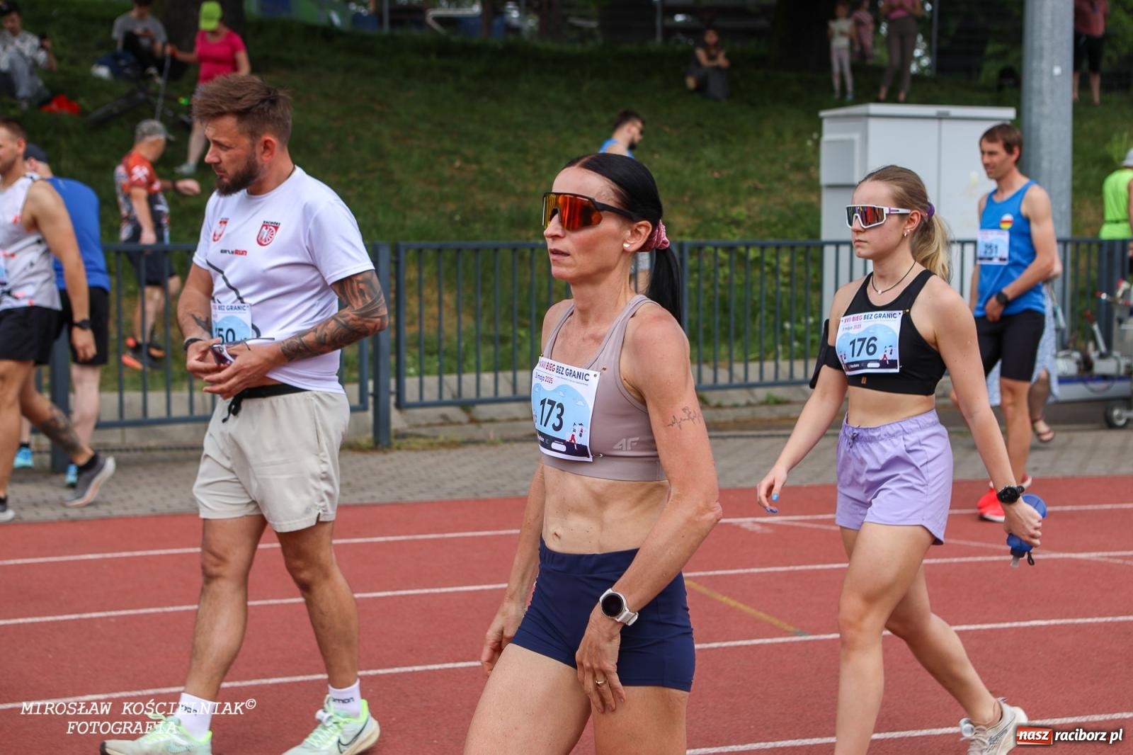 Zdjęcie w galerii na portalu naszraciborz.pl: Mateusz Mrówka najszybszy w XVII Biegu bez Granic wiadomości z regionu