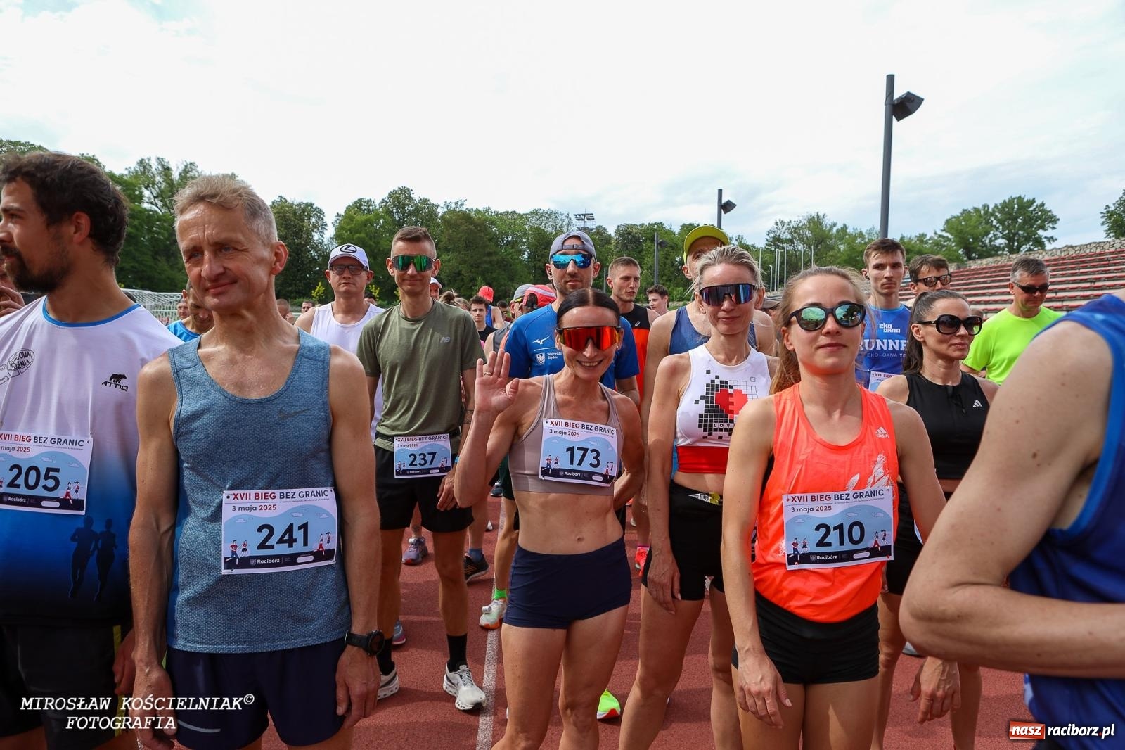 Zdjęcie w galerii na portalu naszraciborz.pl: Mateusz Mrówka najszybszy w XVII Biegu bez Granic wiadomości z regionu