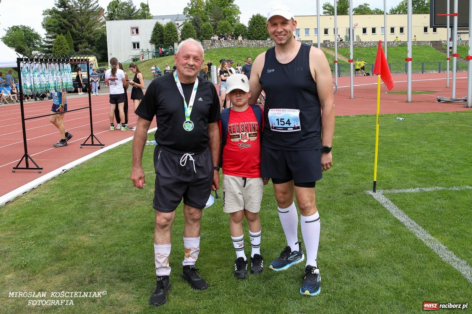 Zdjęcie w galerii na portalu naszraciborz.pl: Mateusz Mrówka najszybszy w XVII Biegu bez Granic wiadomości z regionu