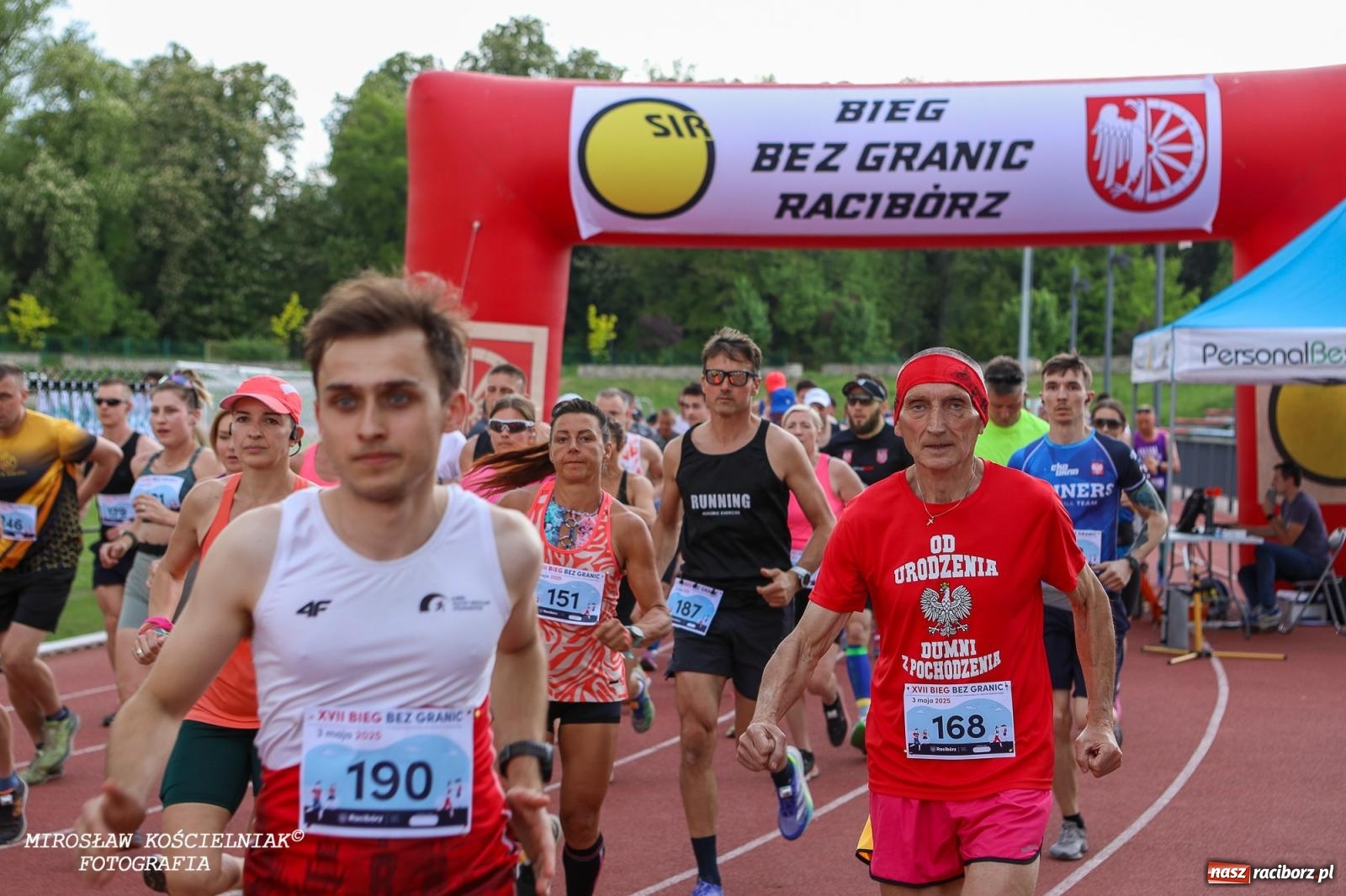 Zdjęcie w galerii na portalu naszraciborz.pl: Mateusz Mrówka najszybszy w XVII Biegu bez Granic wiadomości z regionu