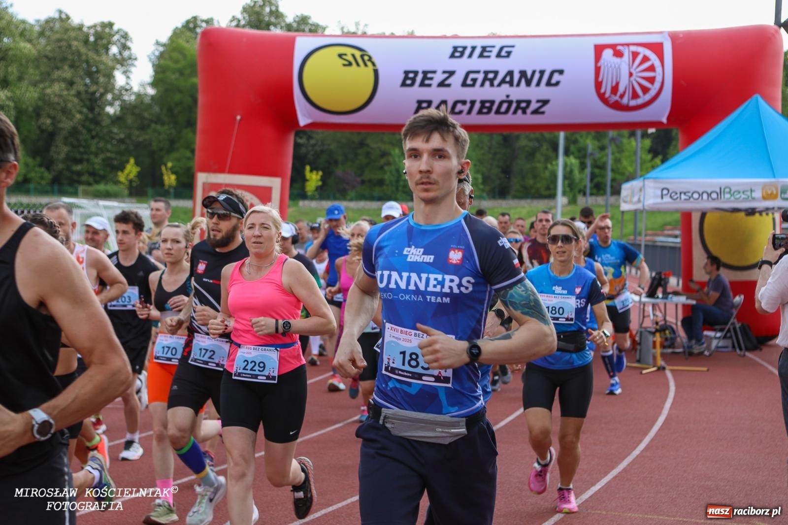 Zdjęcie w galerii na portalu naszraciborz.pl: Mateusz Mrówka najszybszy w XVII Biegu bez Granic wiadomości z regionu