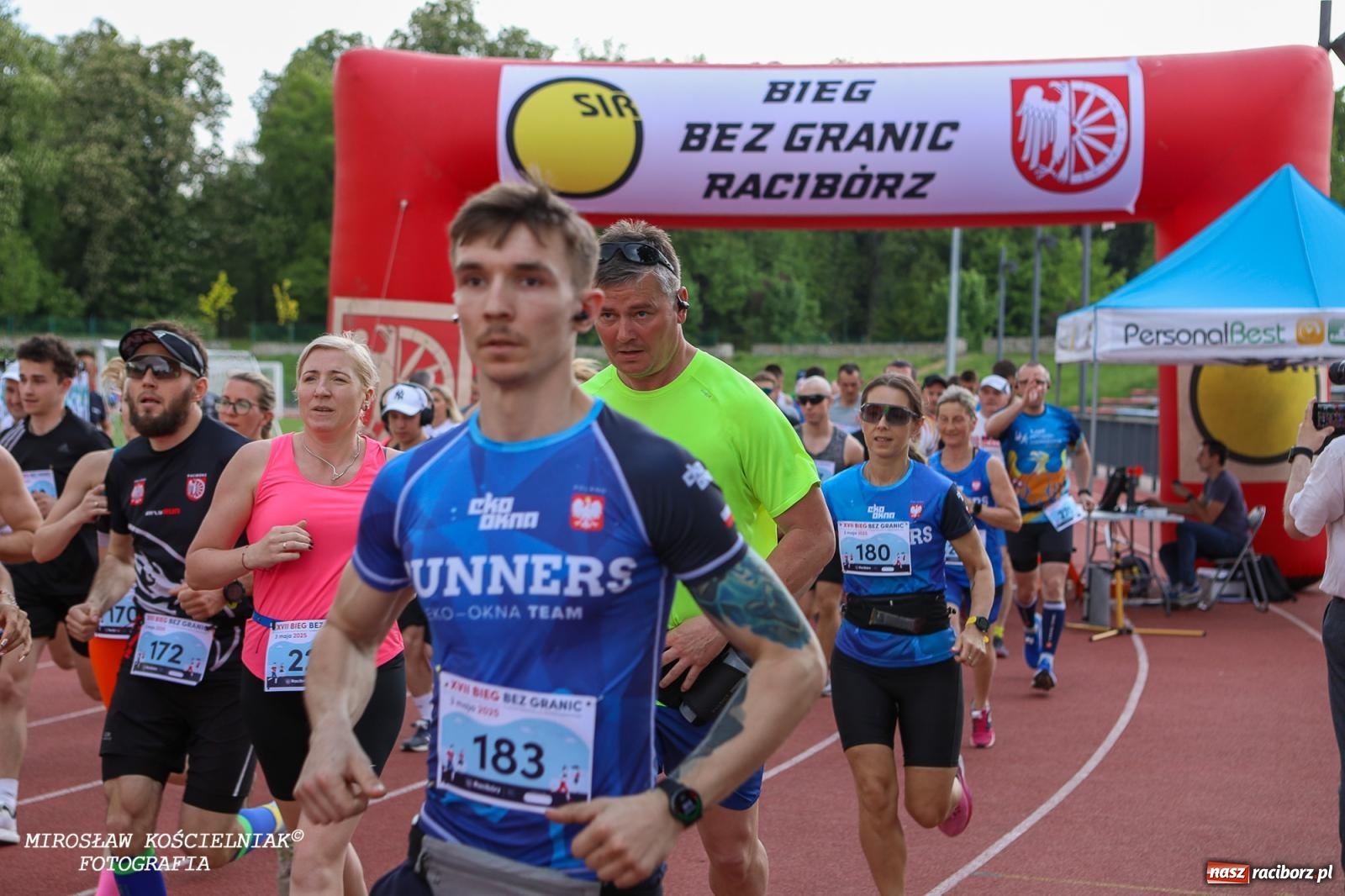 Zdjęcie w galerii na portalu naszraciborz.pl: Mateusz Mrówka najszybszy w XVII Biegu bez Granic wiadomości z regionu