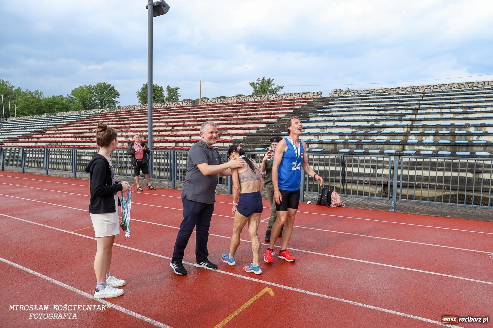 Zdjęcie w galerii na portalu naszraciborz.pl: Mateusz Mrówka najszybszy w XVII Biegu bez Granic wiadomości z regionu