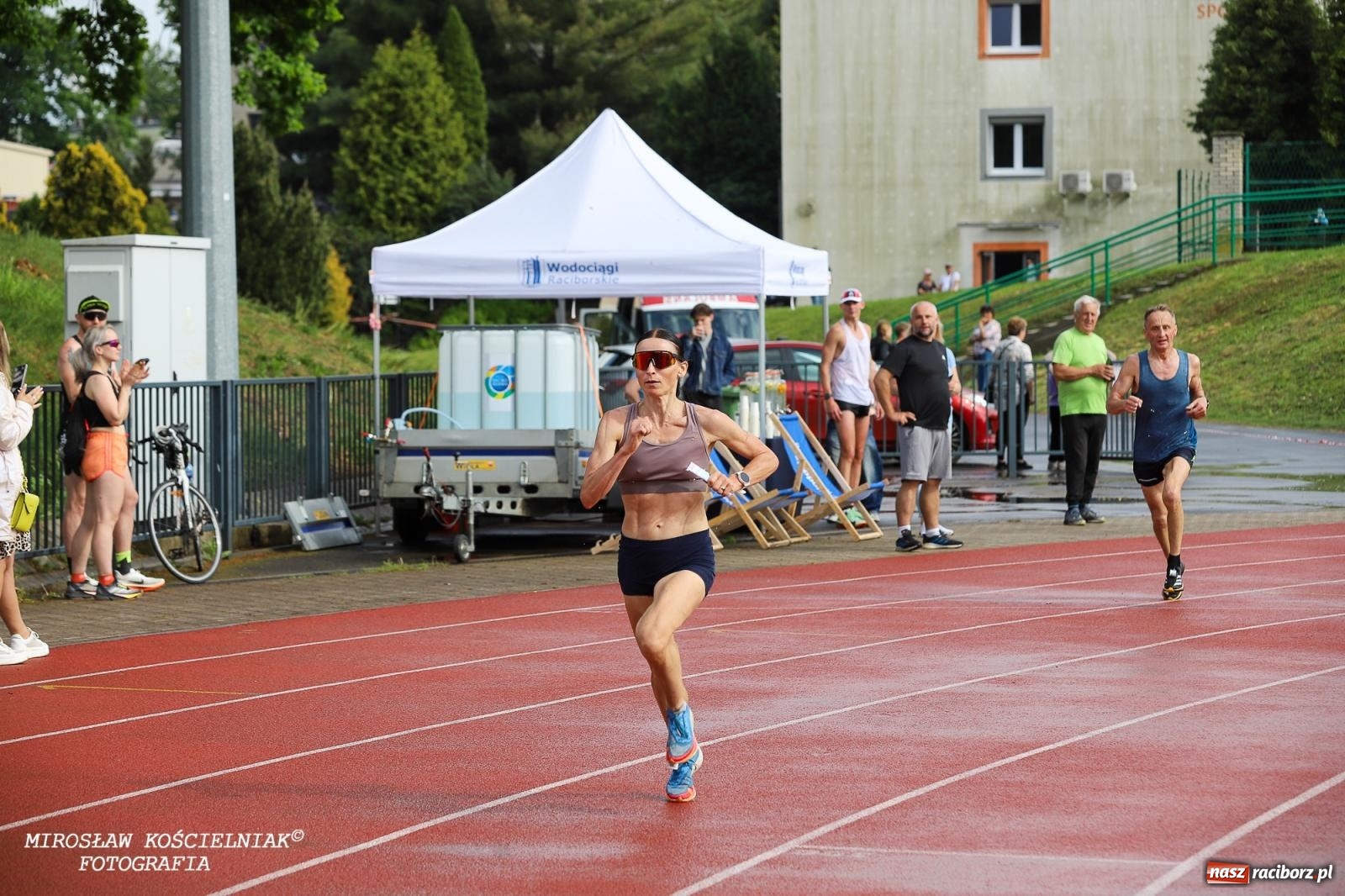 Zdjęcie w galerii na portalu naszraciborz.pl: Mateusz Mrówka najszybszy w XVII Biegu bez Granic wiadomości z regionu