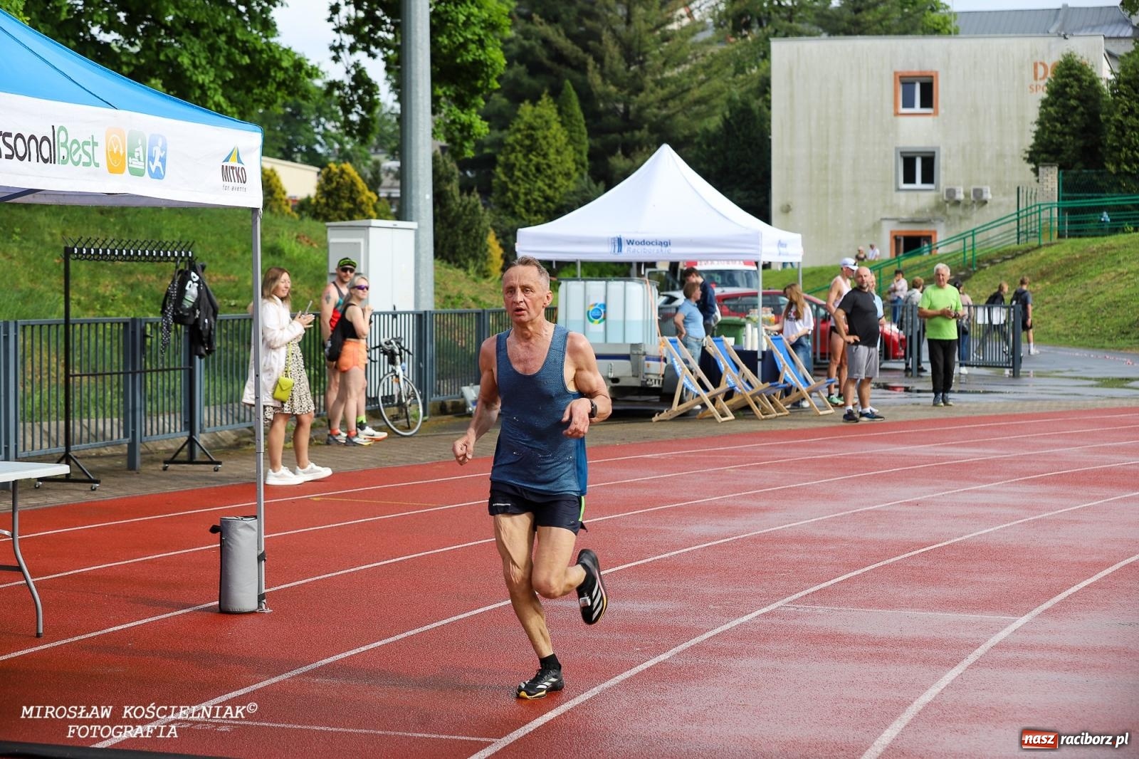 Zdjęcie w galerii na portalu naszraciborz.pl: Mateusz Mrówka najszybszy w XVII Biegu bez Granic wiadomości z regionu