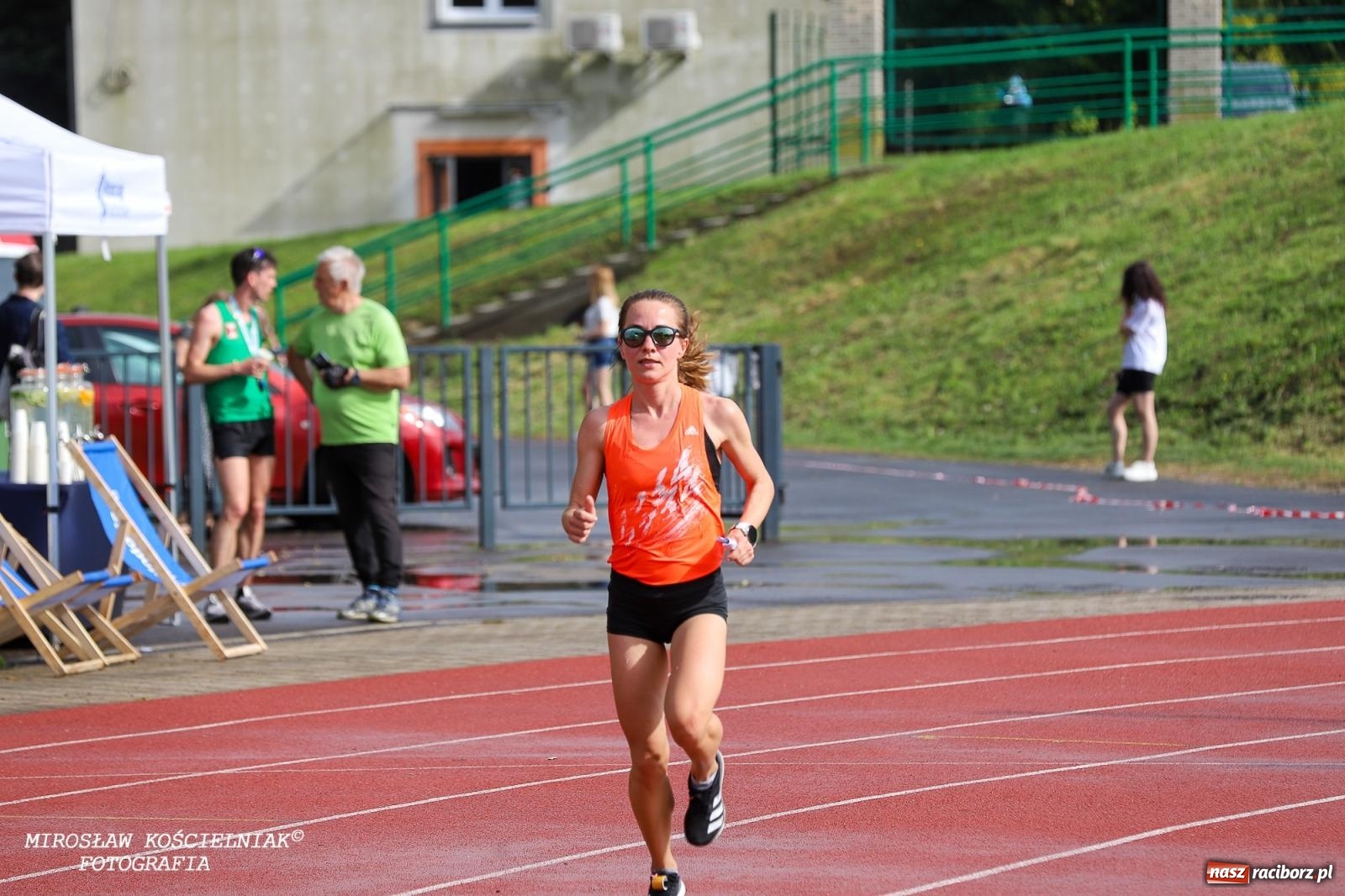 Zdjęcie w galerii na portalu naszraciborz.pl: Mateusz Mrówka najszybszy w XVII Biegu bez Granic wiadomości z regionu