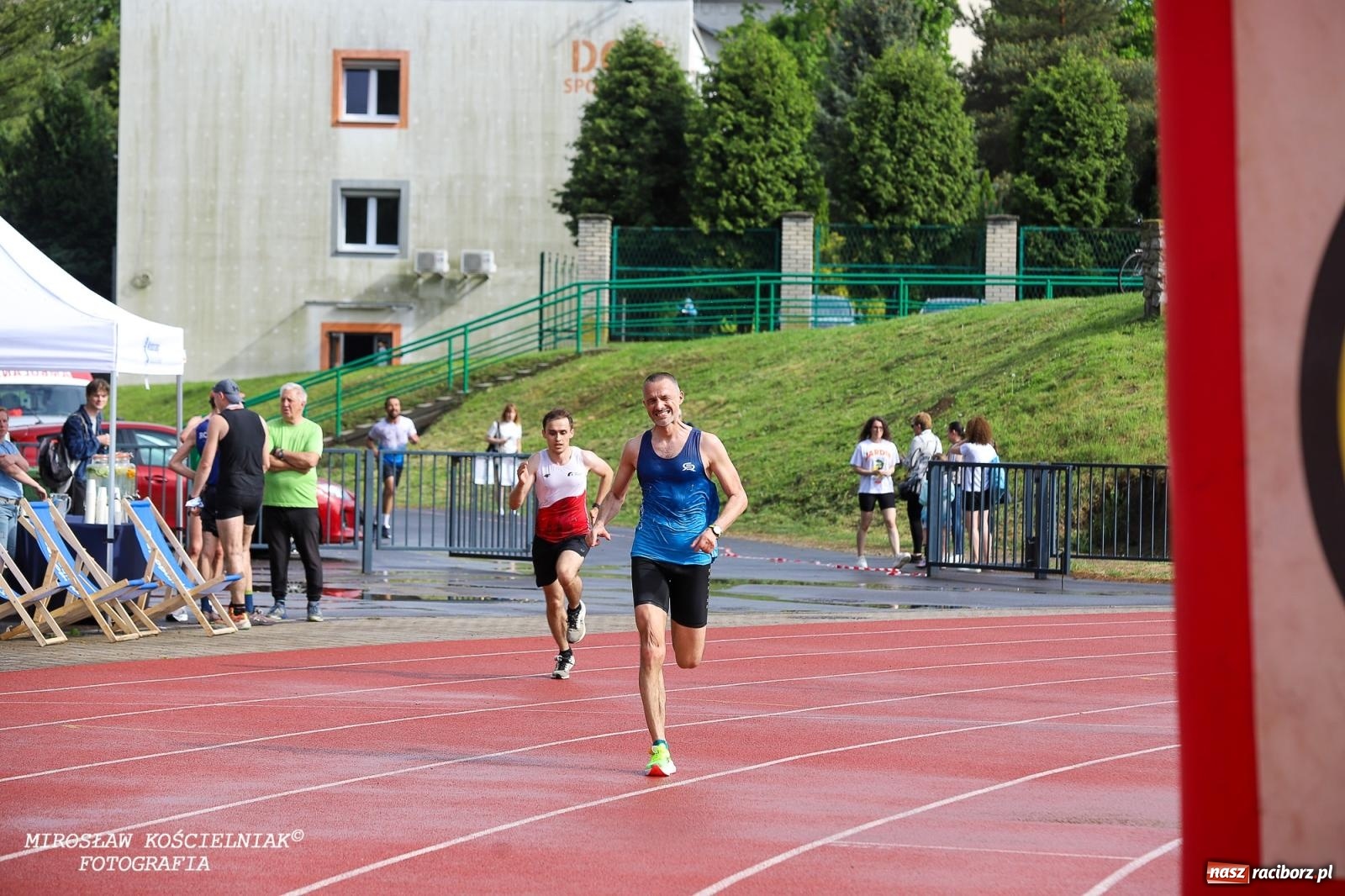Zdjęcie w galerii na portalu naszraciborz.pl: Mateusz Mrówka najszybszy w XVII Biegu bez Granic wiadomości z regionu