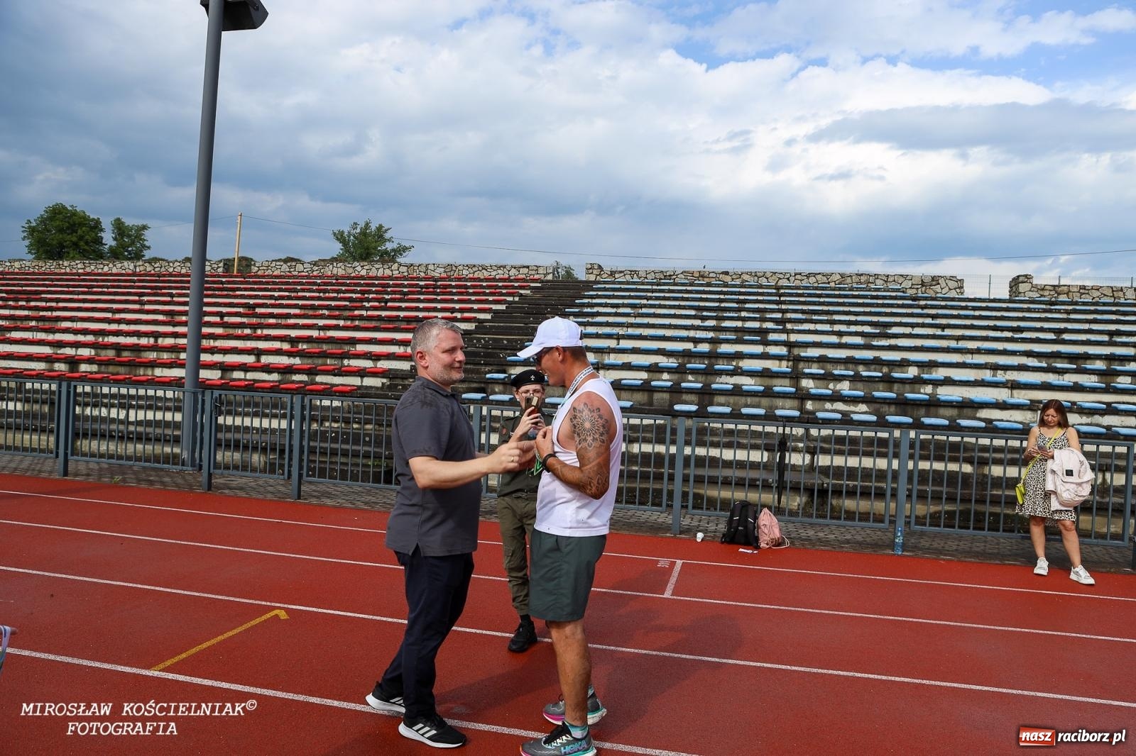 Zdjęcie w galerii na portalu naszraciborz.pl: Mateusz Mrówka najszybszy w XVII Biegu bez Granic wiadomości z regionu