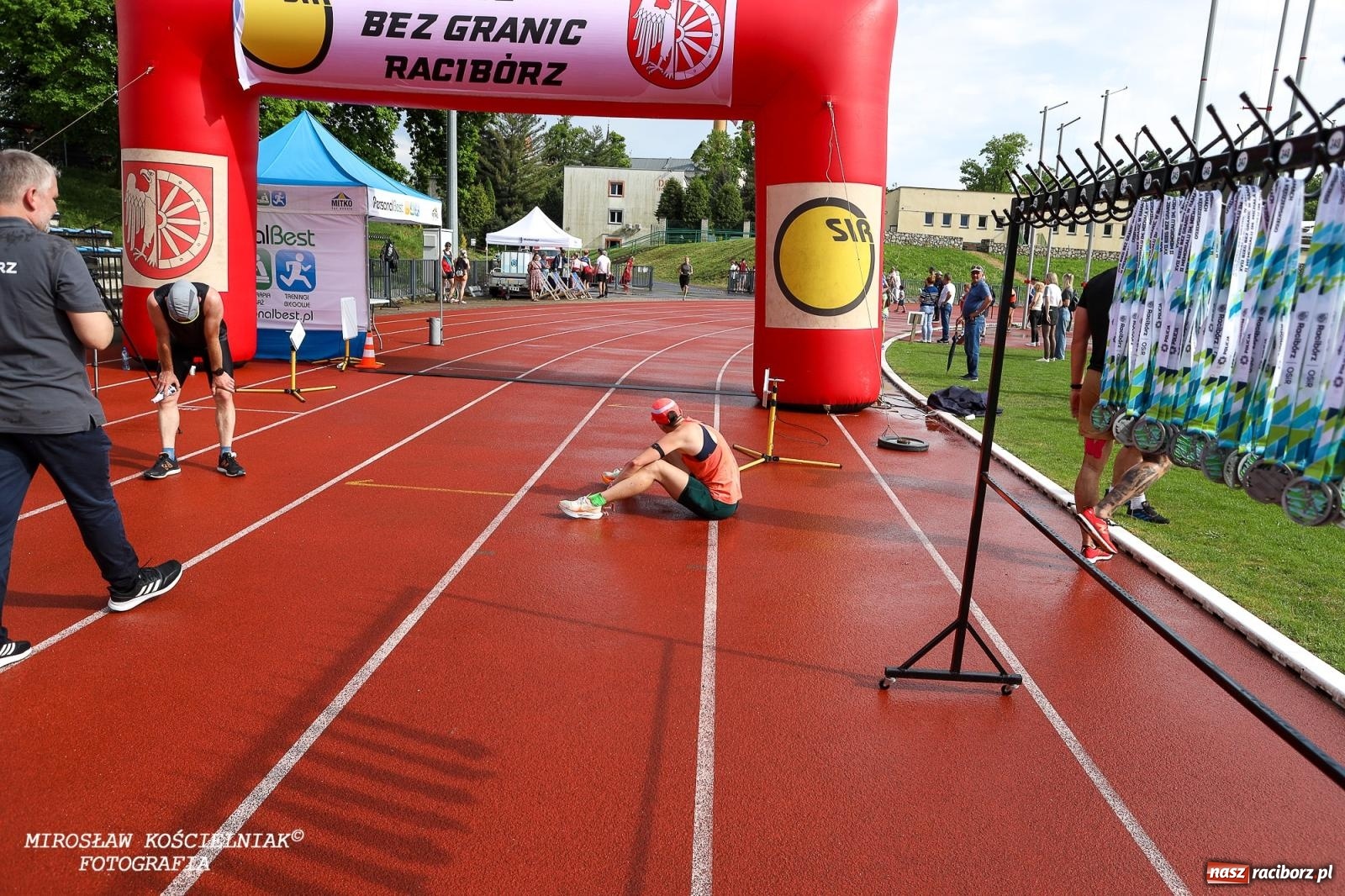 Zdjęcie w galerii na portalu naszraciborz.pl: Mateusz Mrówka najszybszy w XVII Biegu bez Granic wiadomości z regionu