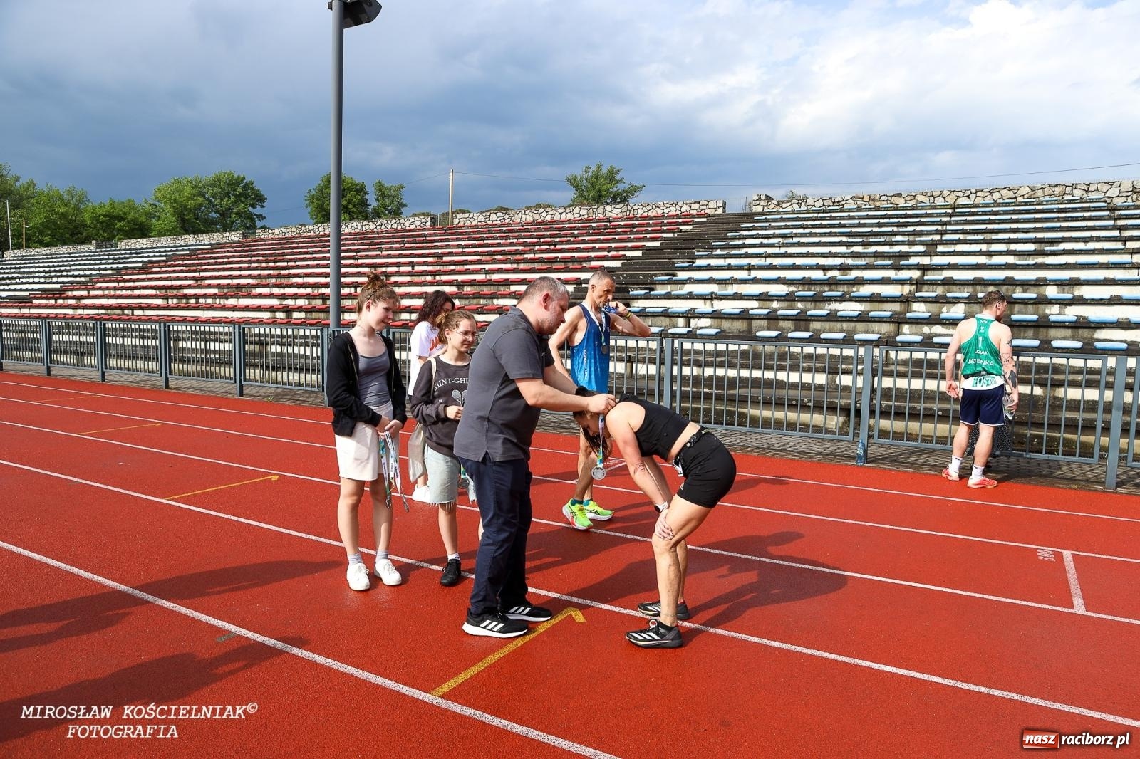 Zdjęcie w galerii na portalu naszraciborz.pl: Mateusz Mrówka najszybszy w XVII Biegu bez Granic wiadomości z regionu