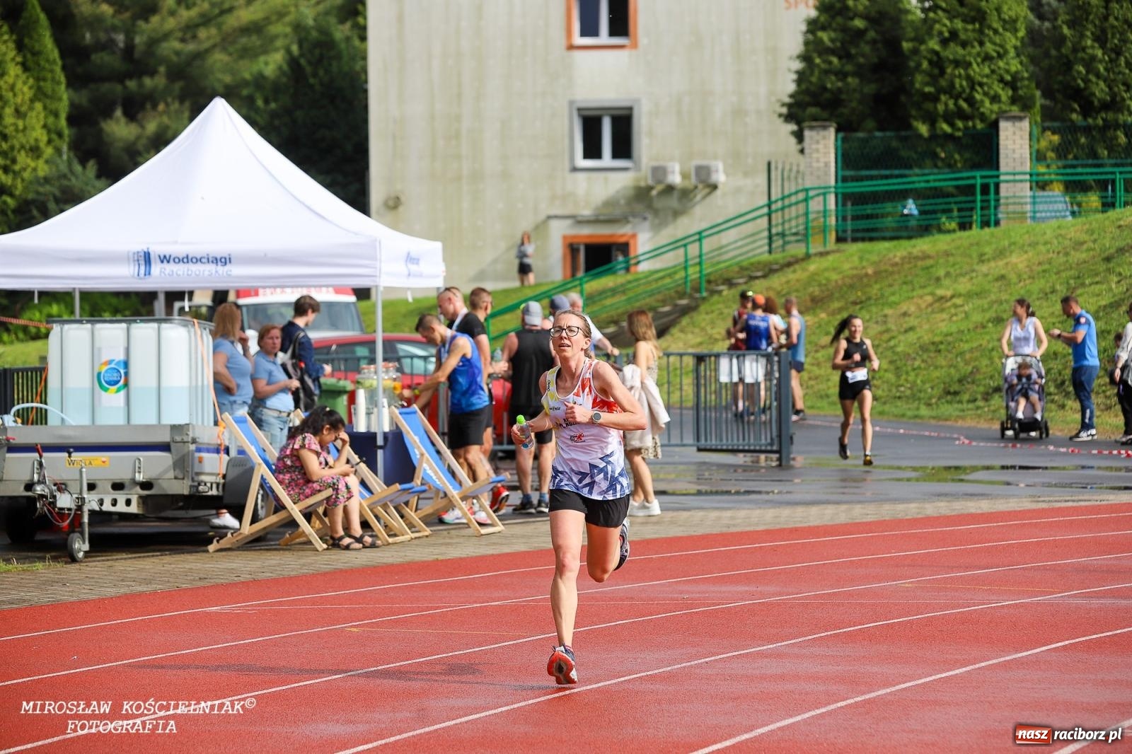 Zdjęcie w galerii na portalu naszraciborz.pl: Mateusz Mrówka najszybszy w XVII Biegu bez Granic wiadomości z regionu