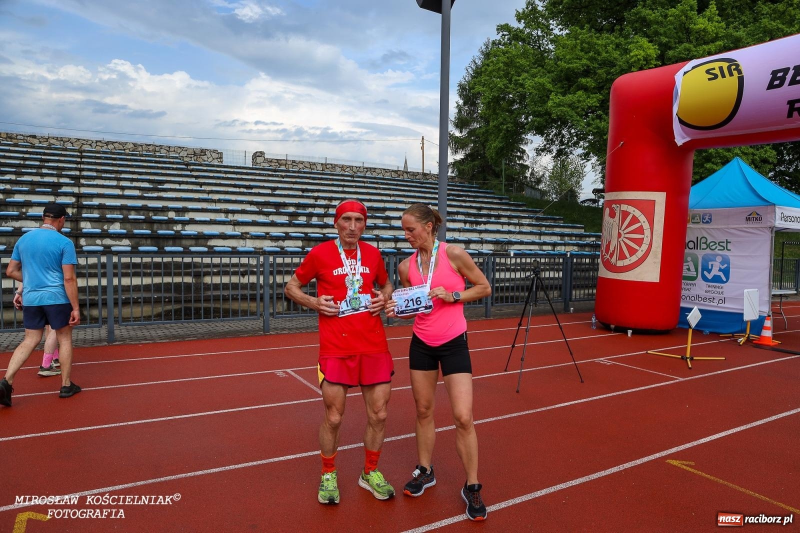 Zdjęcie w galerii na portalu naszraciborz.pl: Mateusz Mrówka najszybszy w XVII Biegu bez Granic wiadomości z regionu