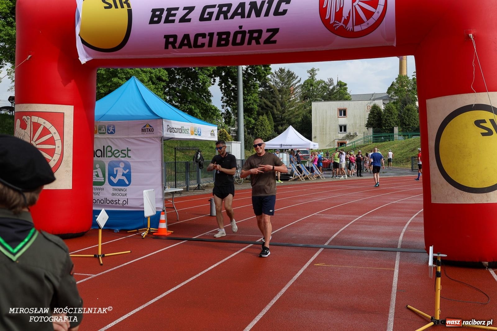 Zdjęcie w galerii na portalu naszraciborz.pl: Mateusz Mrówka najszybszy w XVII Biegu bez Granic wiadomości z regionu