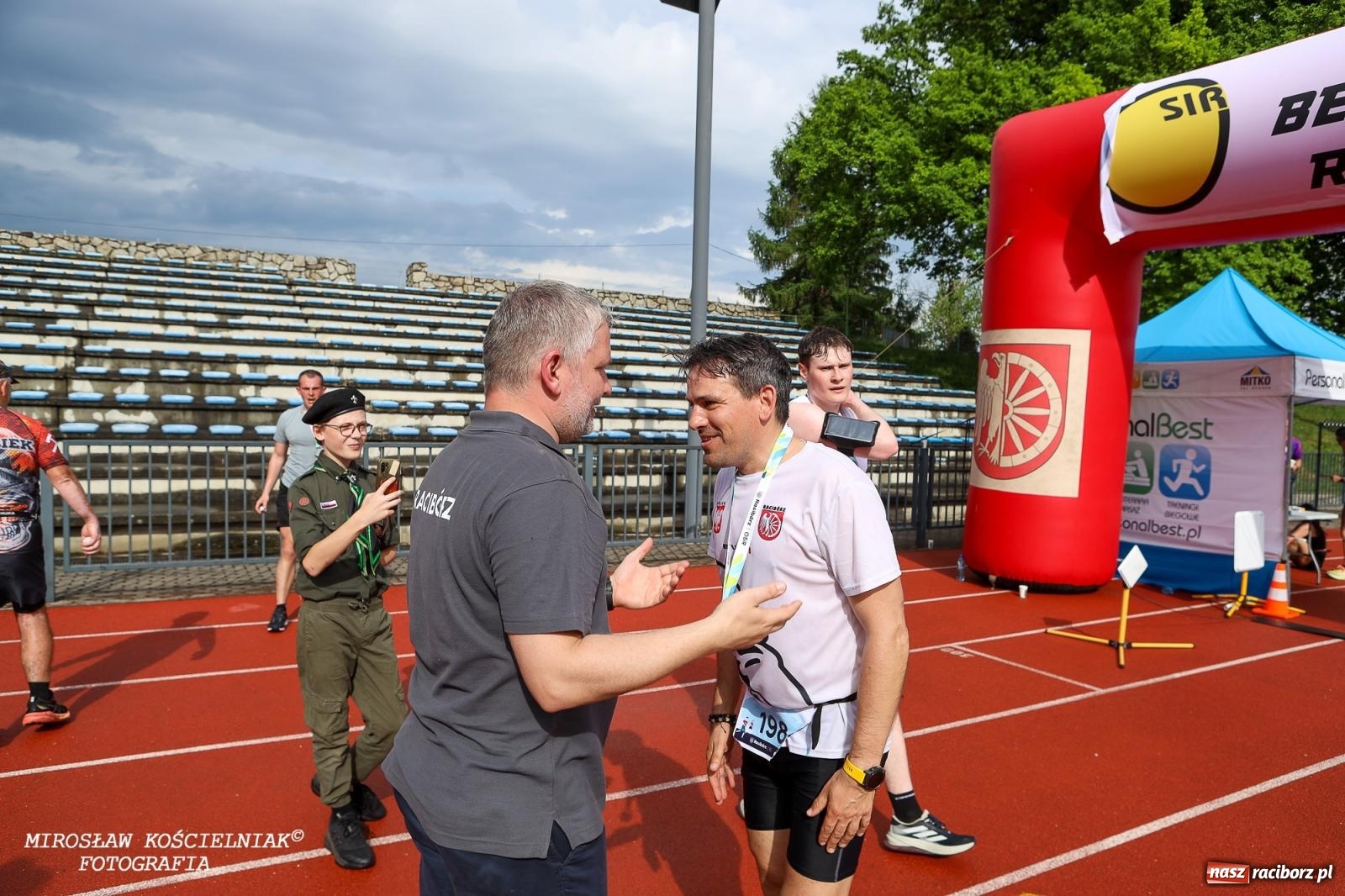Zdjęcie w galerii na portalu naszraciborz.pl: Mateusz Mrówka najszybszy w XVII Biegu bez Granic wiadomości z regionu