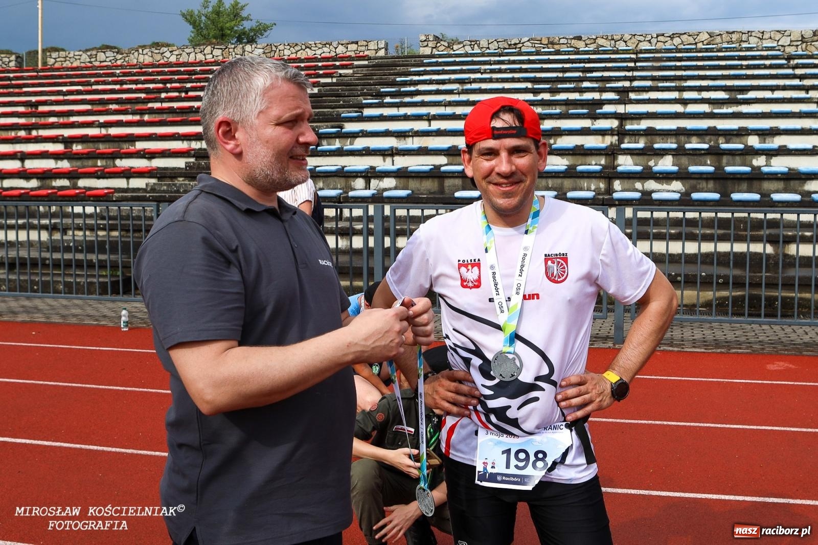 Zdjęcie w galerii na portalu naszraciborz.pl: Mateusz Mrówka najszybszy w XVII Biegu bez Granic wiadomości z regionu