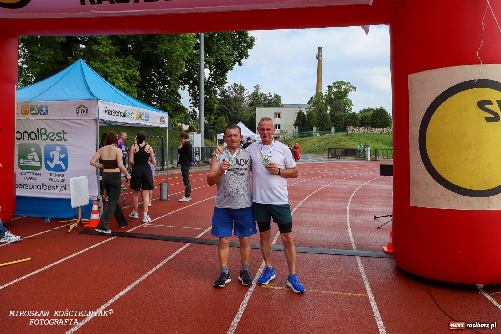 Zdjęcie w galerii na portalu naszraciborz.pl: Mateusz Mrówka najszybszy w XVII Biegu bez Granic wiadomości z regionu