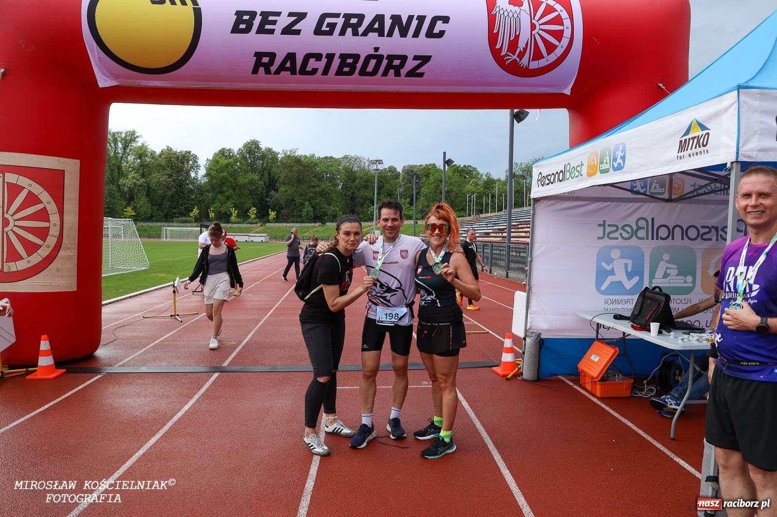 Zdjęcie w galerii na portalu naszraciborz.pl: Mateusz Mrówka najszybszy w XVII Biegu bez Granic wiadomości z regionu