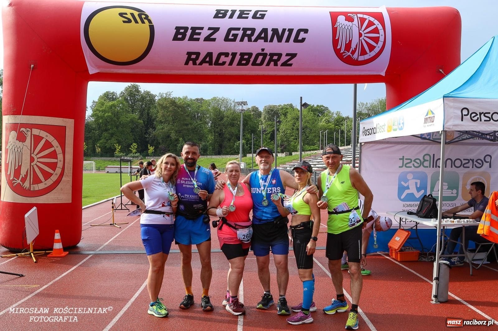 Zdjęcie w galerii na portalu naszraciborz.pl: Mateusz Mrówka najszybszy w XVII Biegu bez Granic wiadomości z regionu