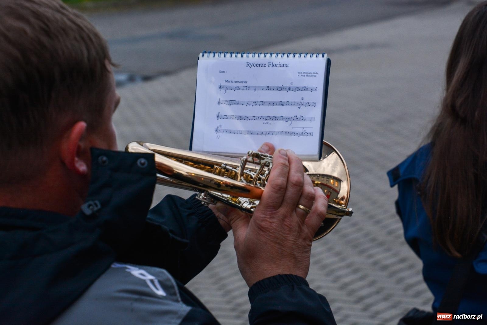 Zdjęcie w galerii na portalu naszraciborz.pl: Strażackie święto w Pietrowicach Wielkich. Wójt przekazał kluczyki, a księża poświęcili nowy wóz wiadomości z regionu