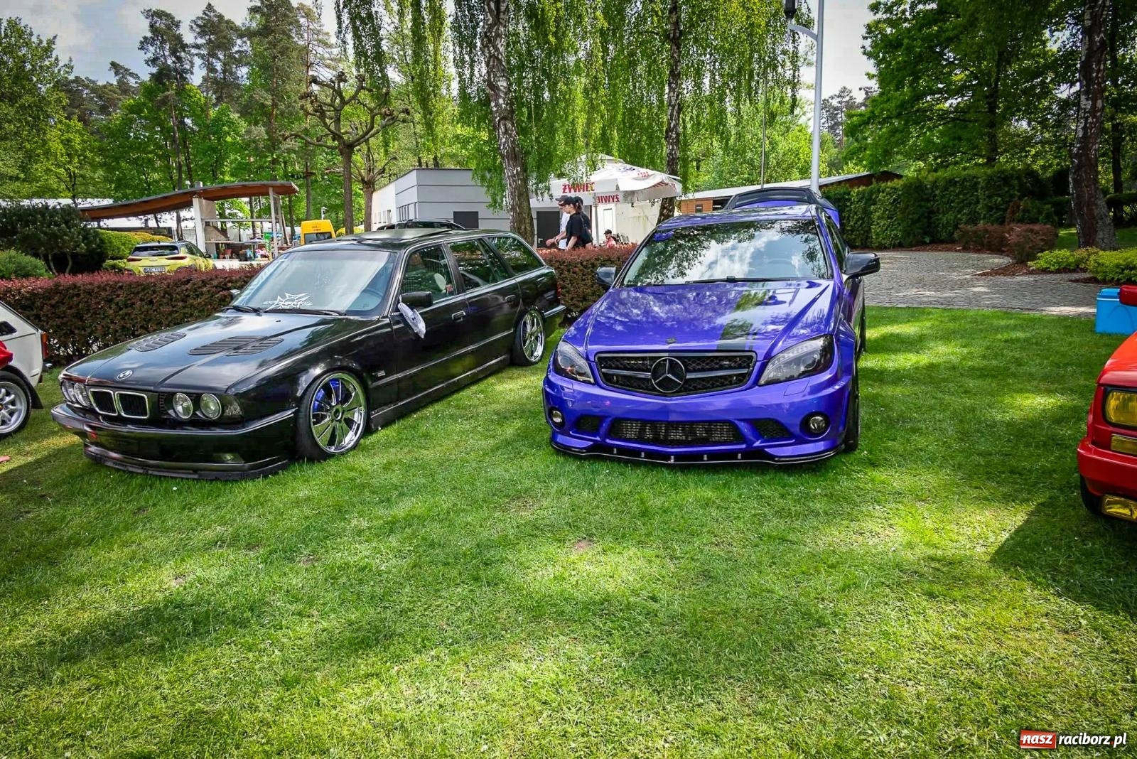 Zdjęcie w galerii na portalu naszraciborz.pl: Car Party w Aquabrax Szymocice - żądza prędkości i doskonałości [FOTO  i WIDEO] wiadomości z regionu